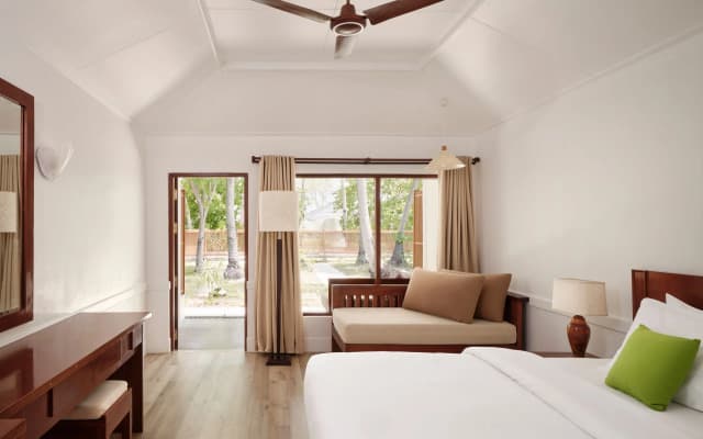 Villa Park Sun Island Resort