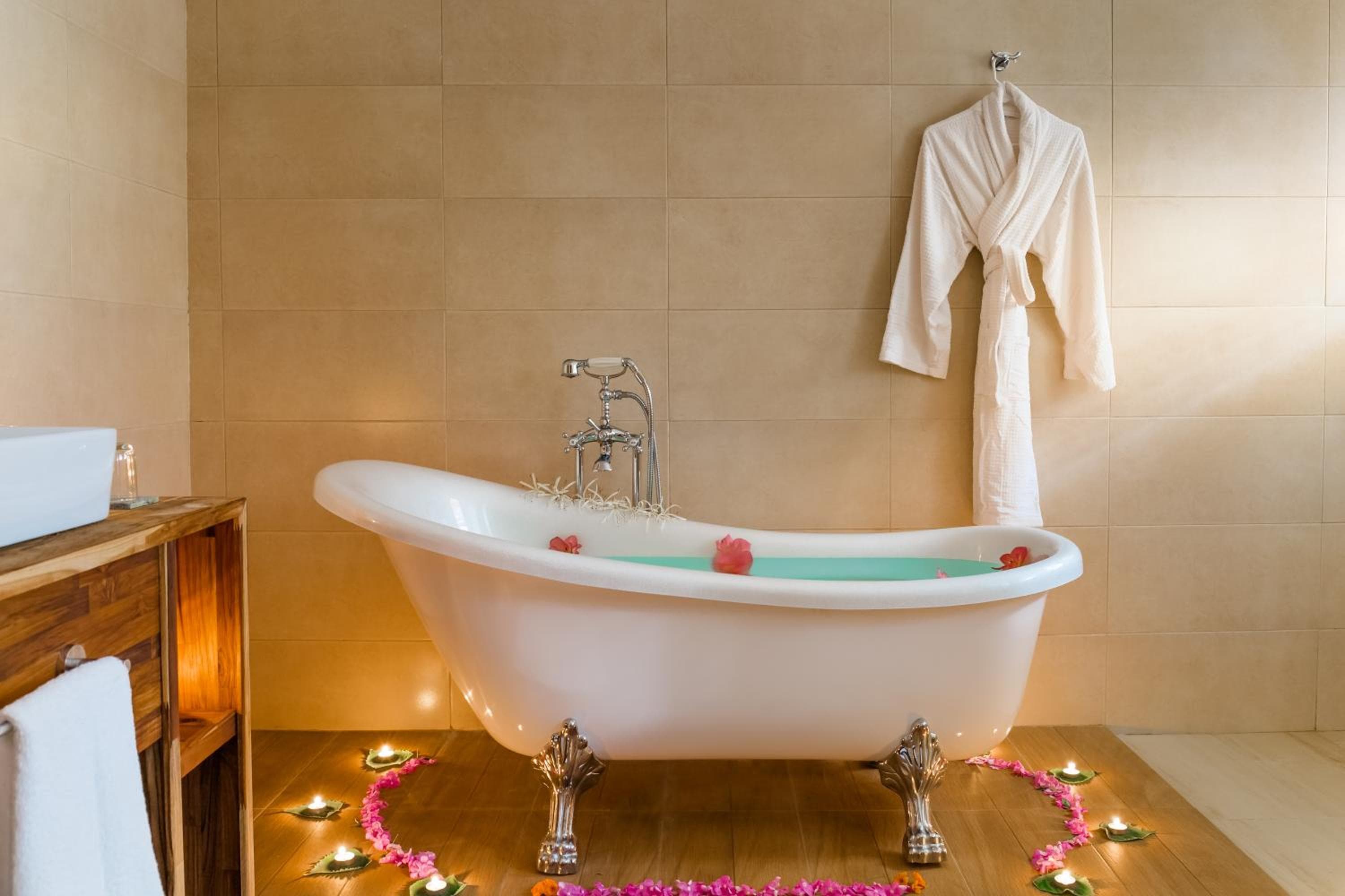 Kudafushi Resort & Spa - View 80