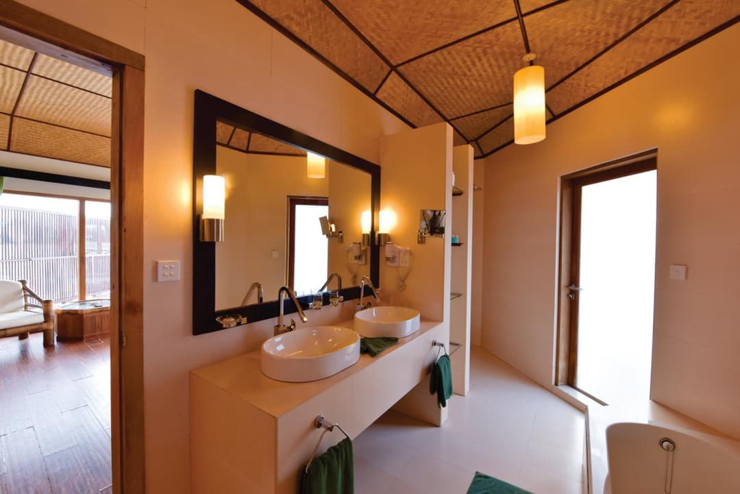 Safari Island Resort & Spa Maldives - View 7