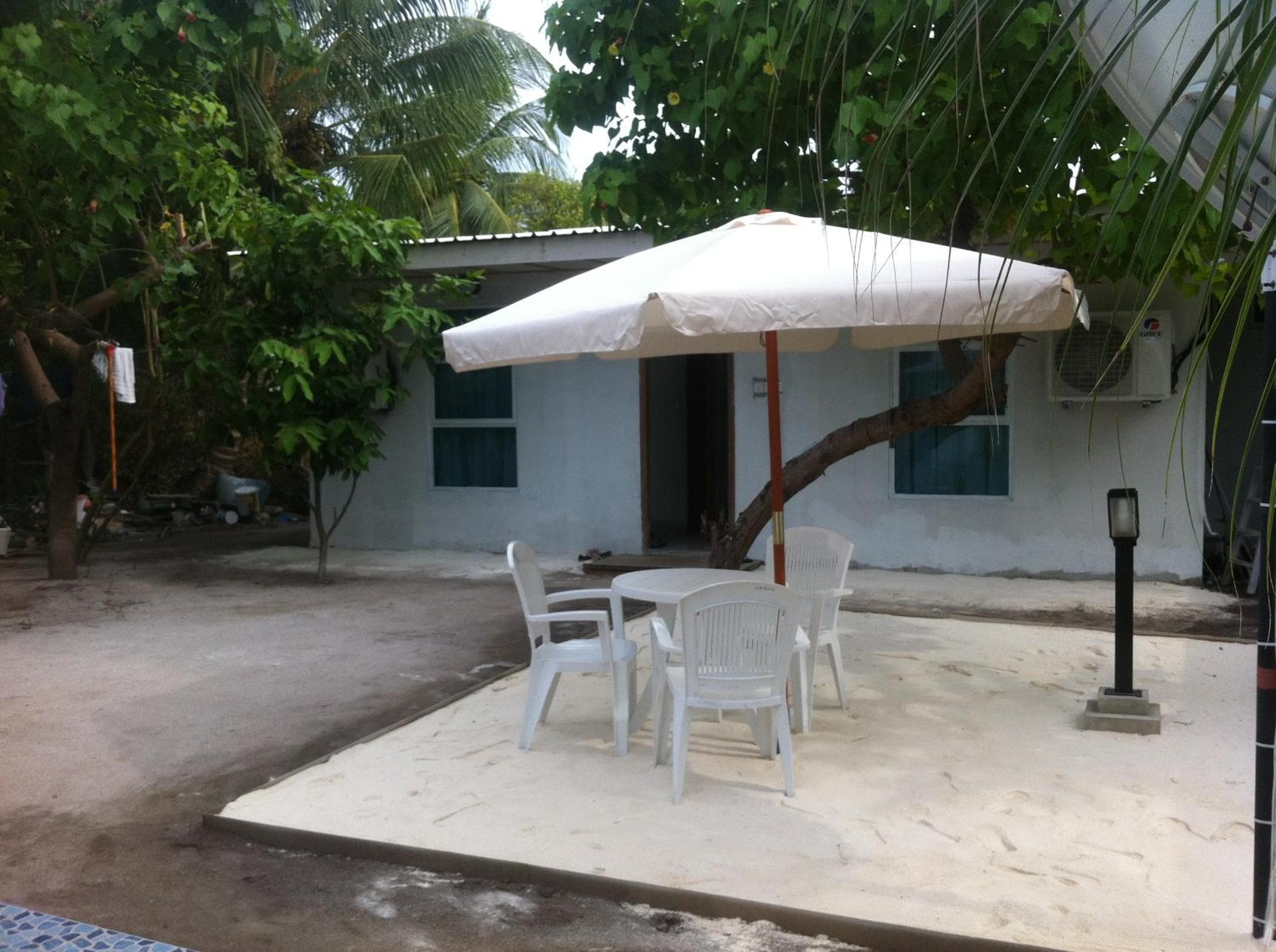 Azoush Tourist Guesthouse - View 1