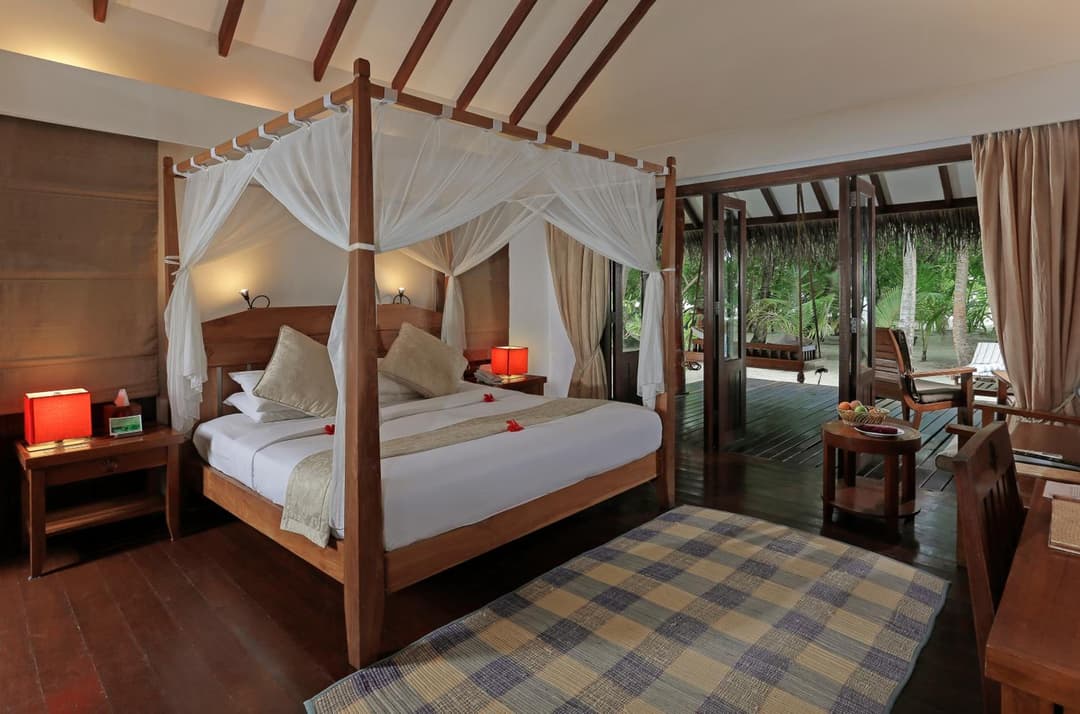 Medhufushi Island Resort - View 8