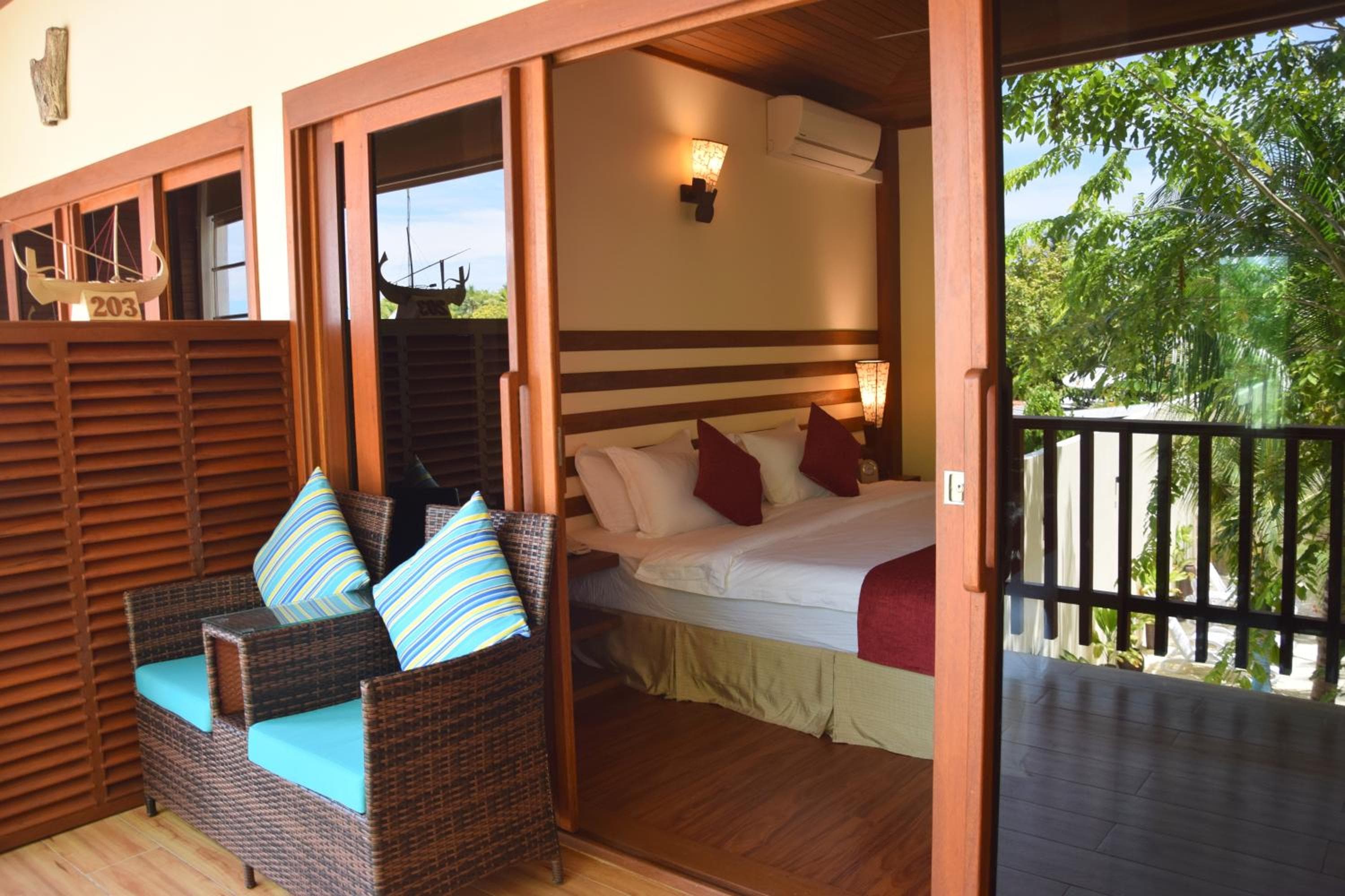 Araamu Hotels Maldives at Dhiffushi - View 95