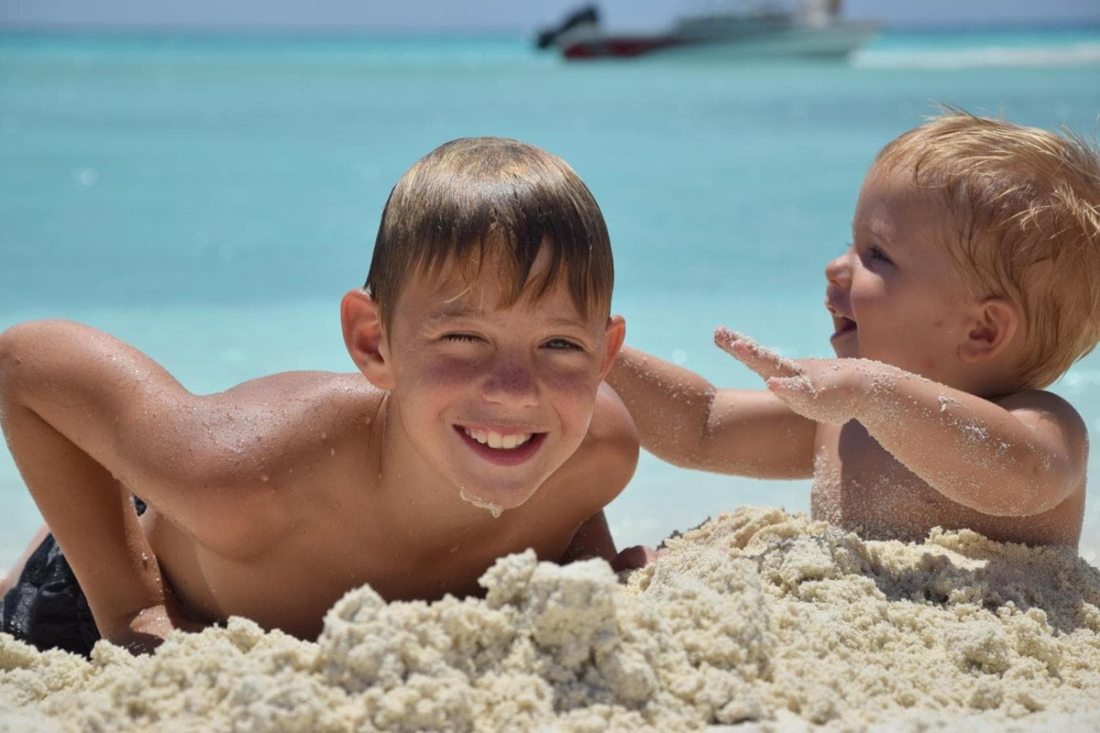 Araamu Hotels Maldives at Dhiffushi - View 112