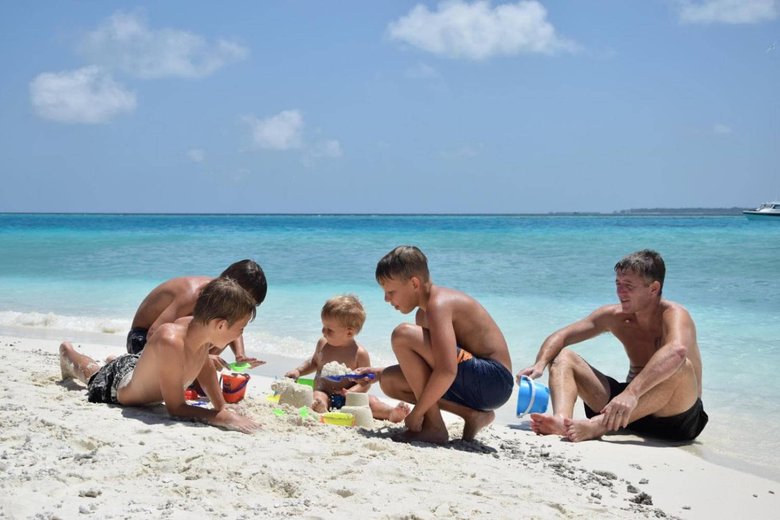 Araamu Hotels Maldives at Dhiffushi - View 115