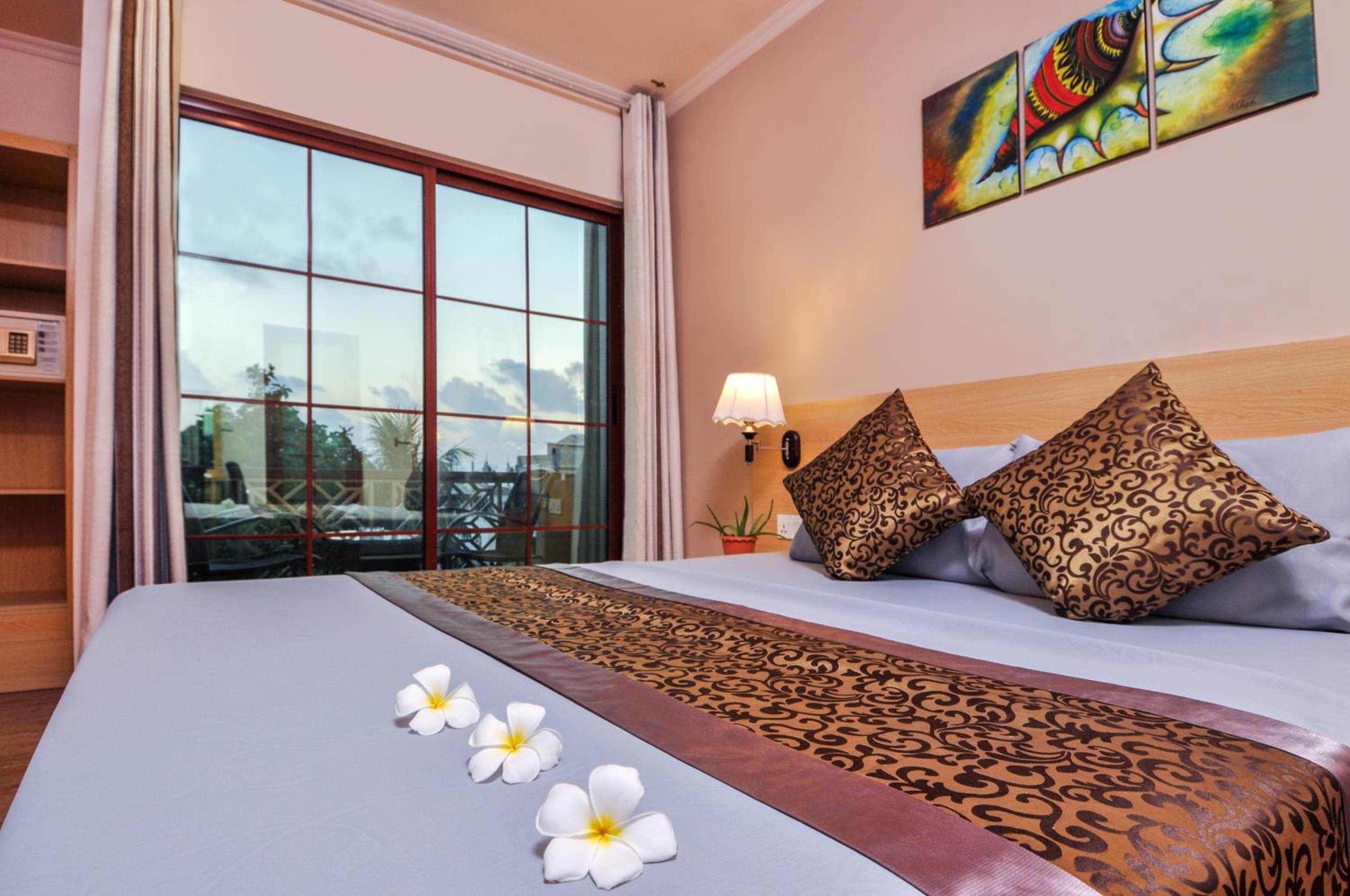 Triton Beach Hotel & Spa - View 38