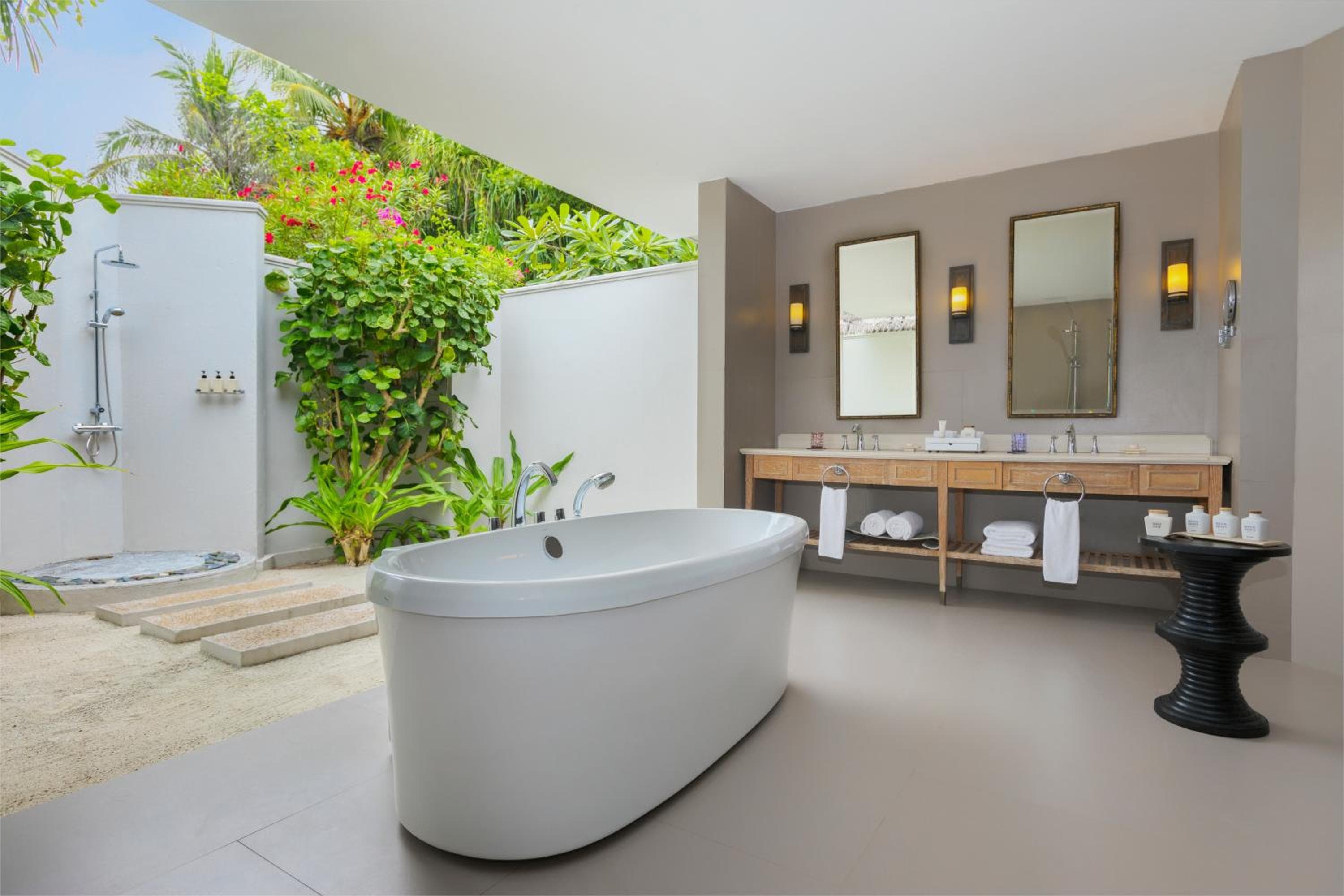 Dusit Thani Maldives - 50 percent discount on transfers for stays until 20 Dec 2025 - View 33