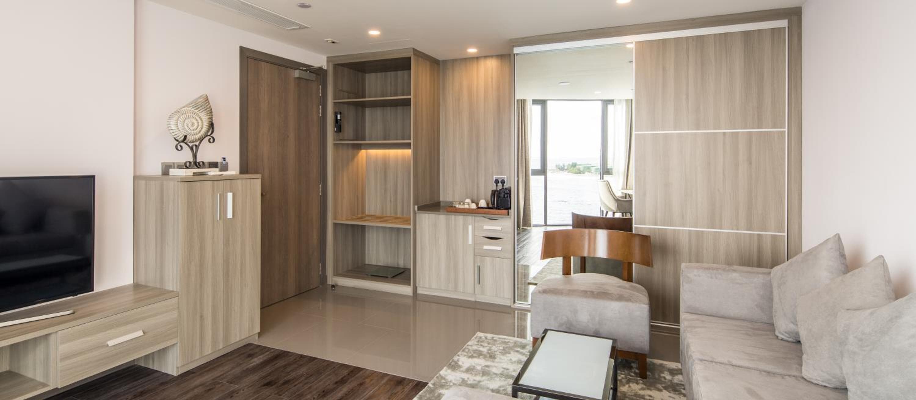 Maagiri Hotel - View 71