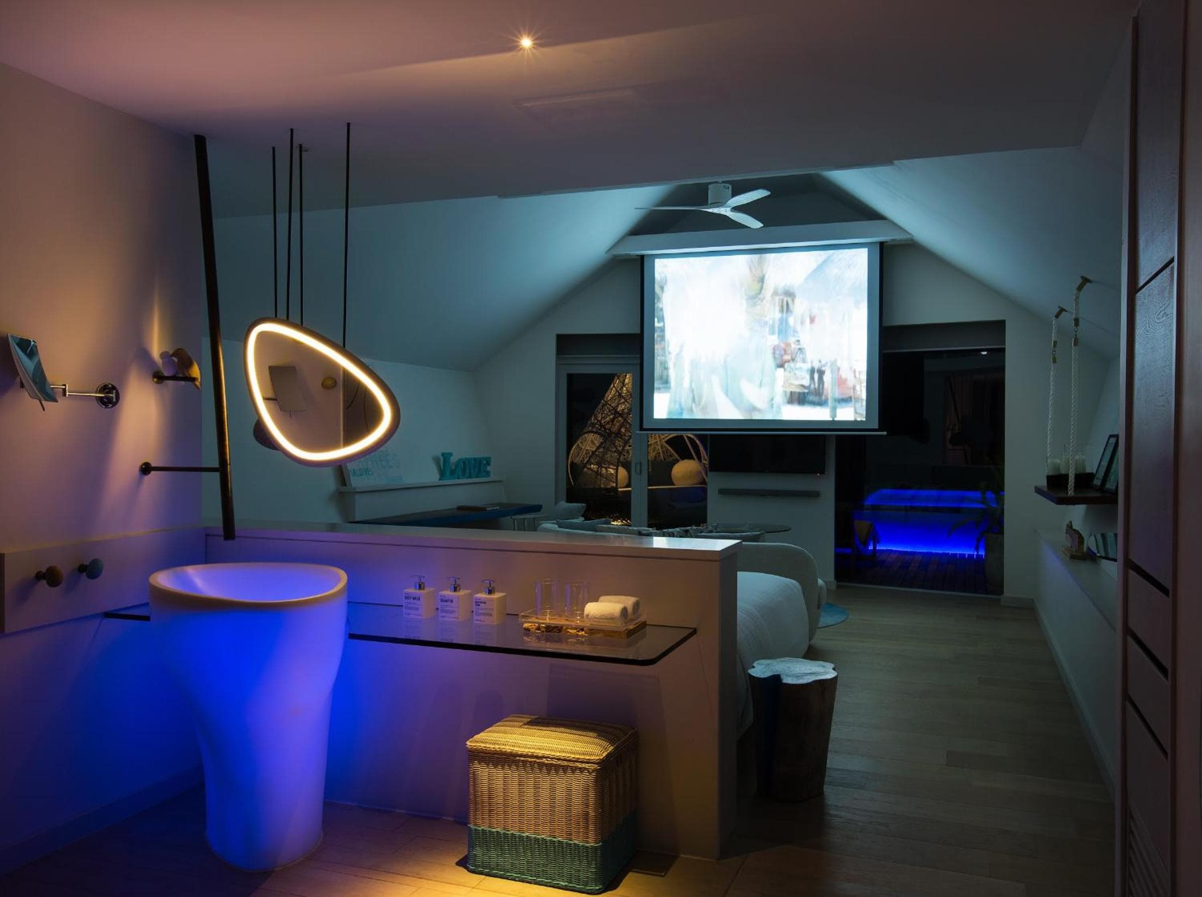 LUX* South Ari Atoll Resort & Villas - View 60