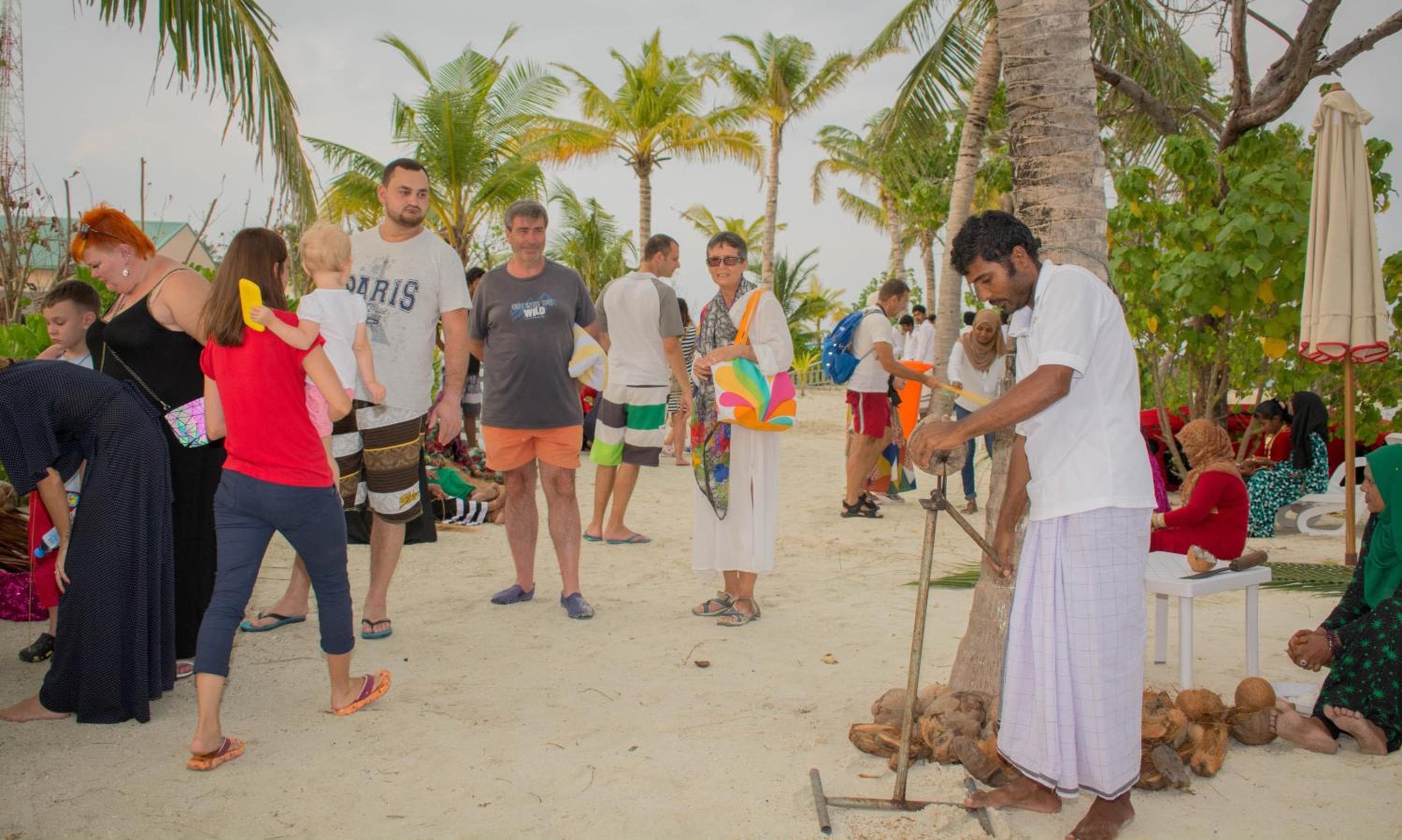 Araamu Hotels Maldives at Dhiffushi - View 26