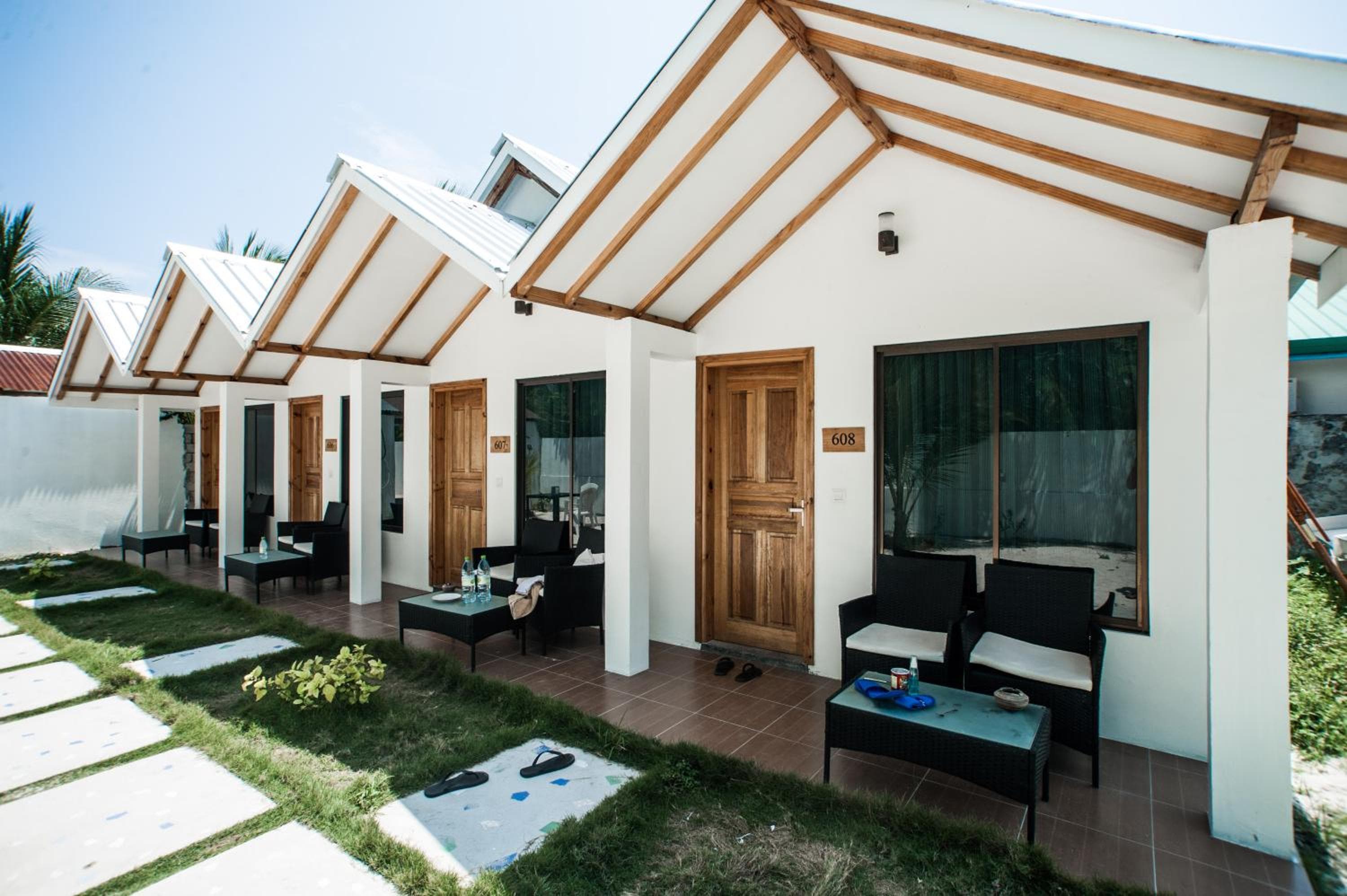 Holiday Cottage Thoddoo, Maldives - View 1