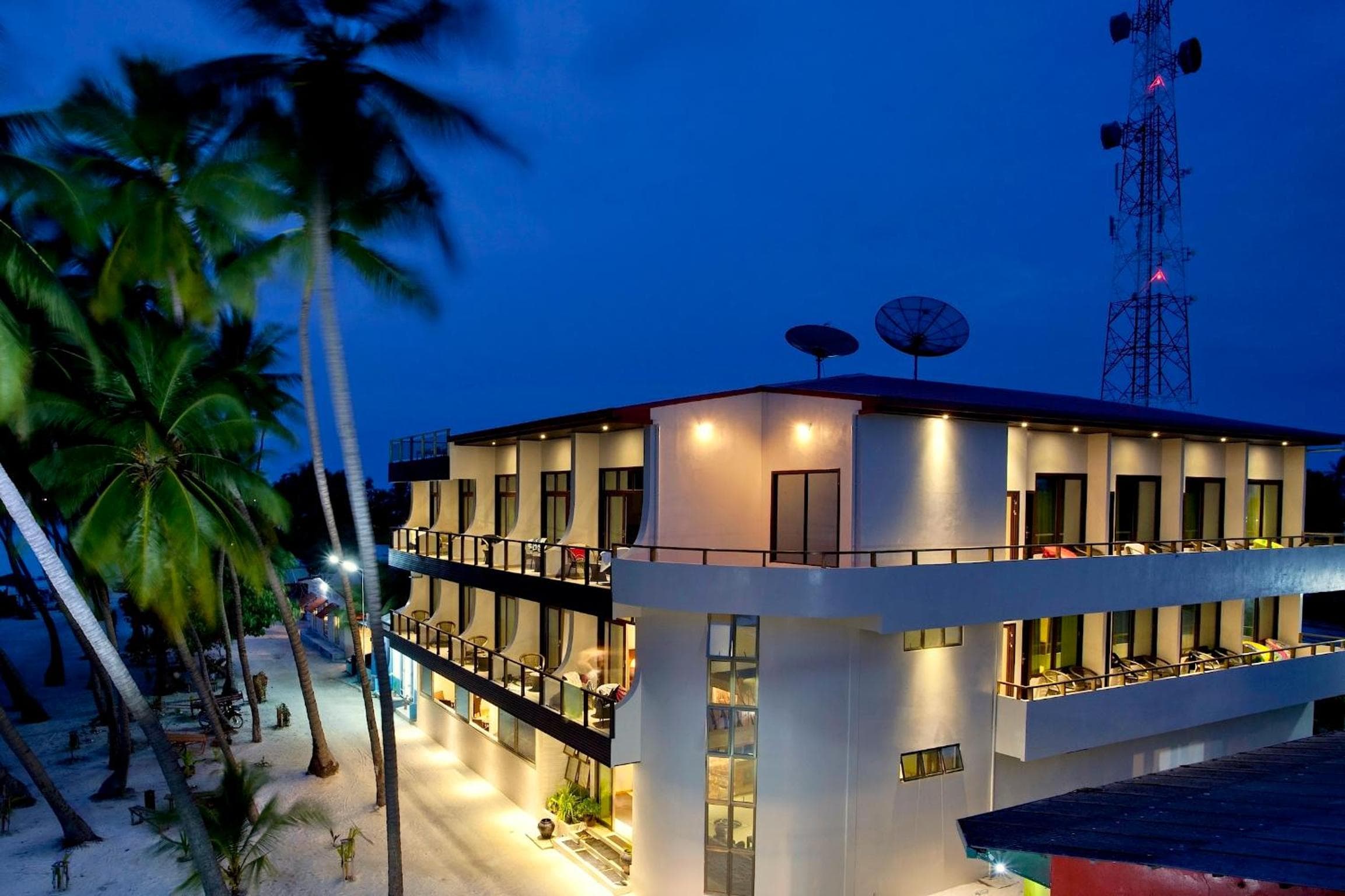 Kaani Beach Hotel - View 10