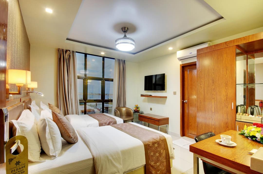 Unima Grand - View 1