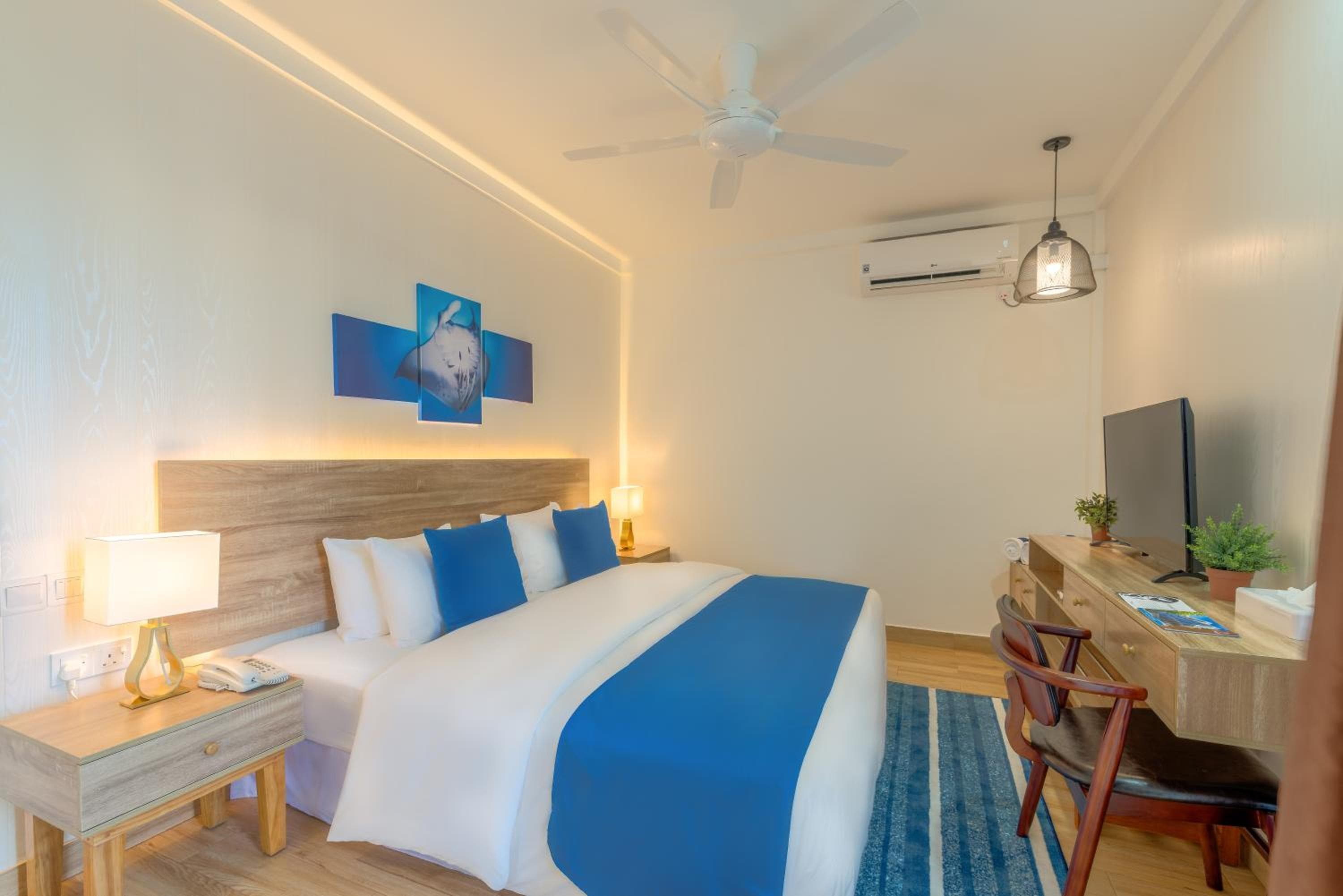 Dhiguveli Maldives - View 52