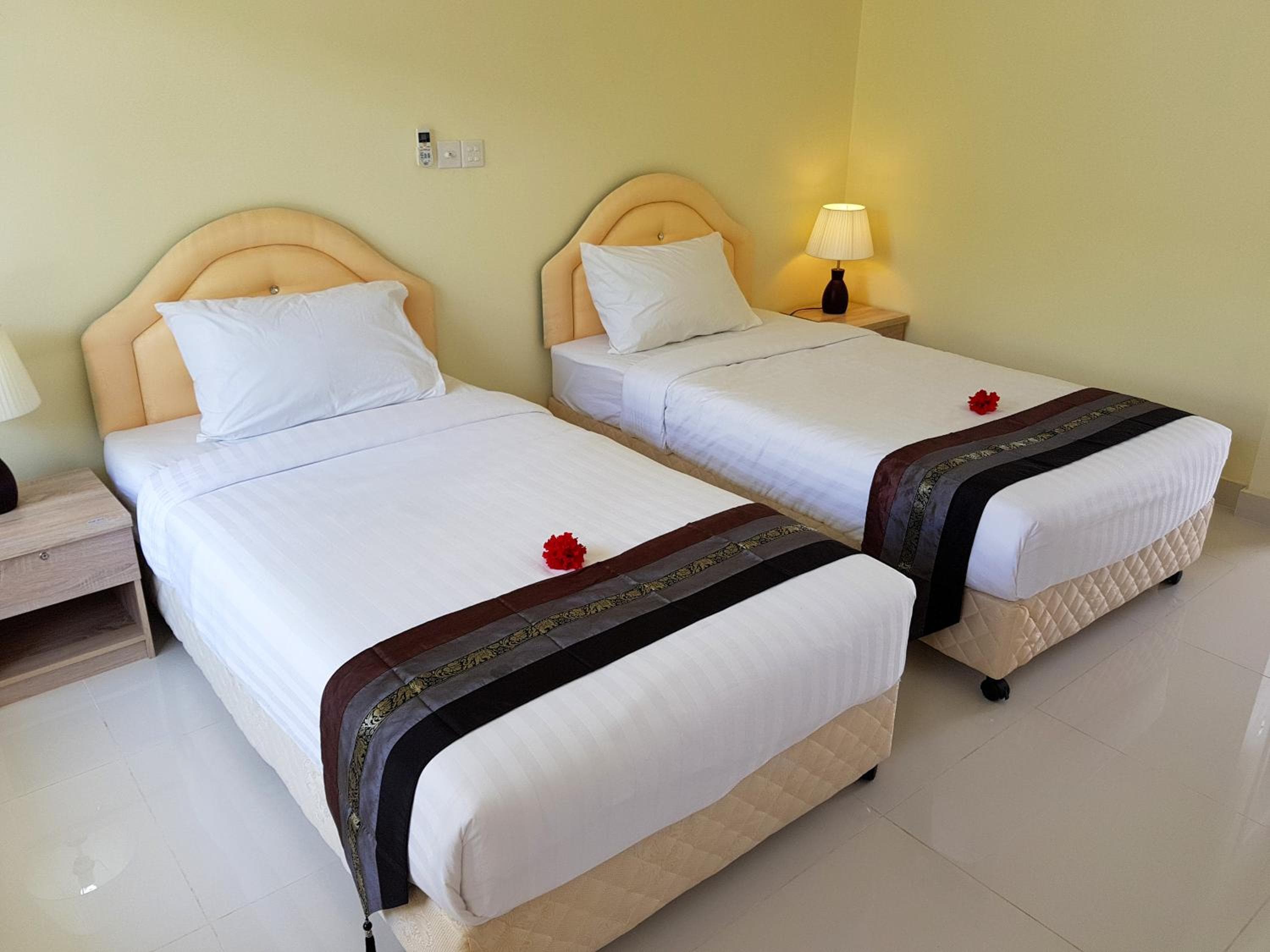 Karaa Village - View 7