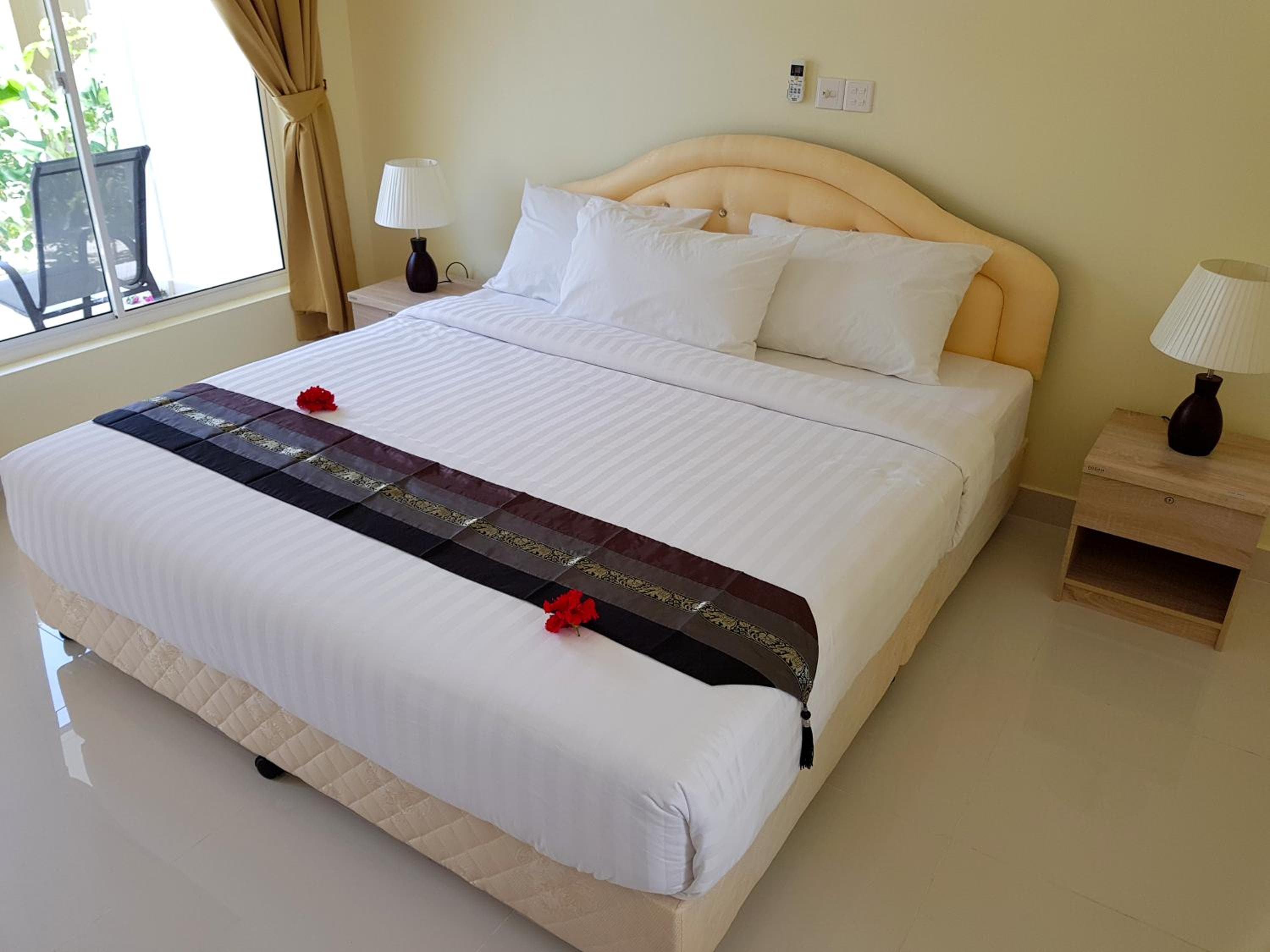 Karaa Village - View 56