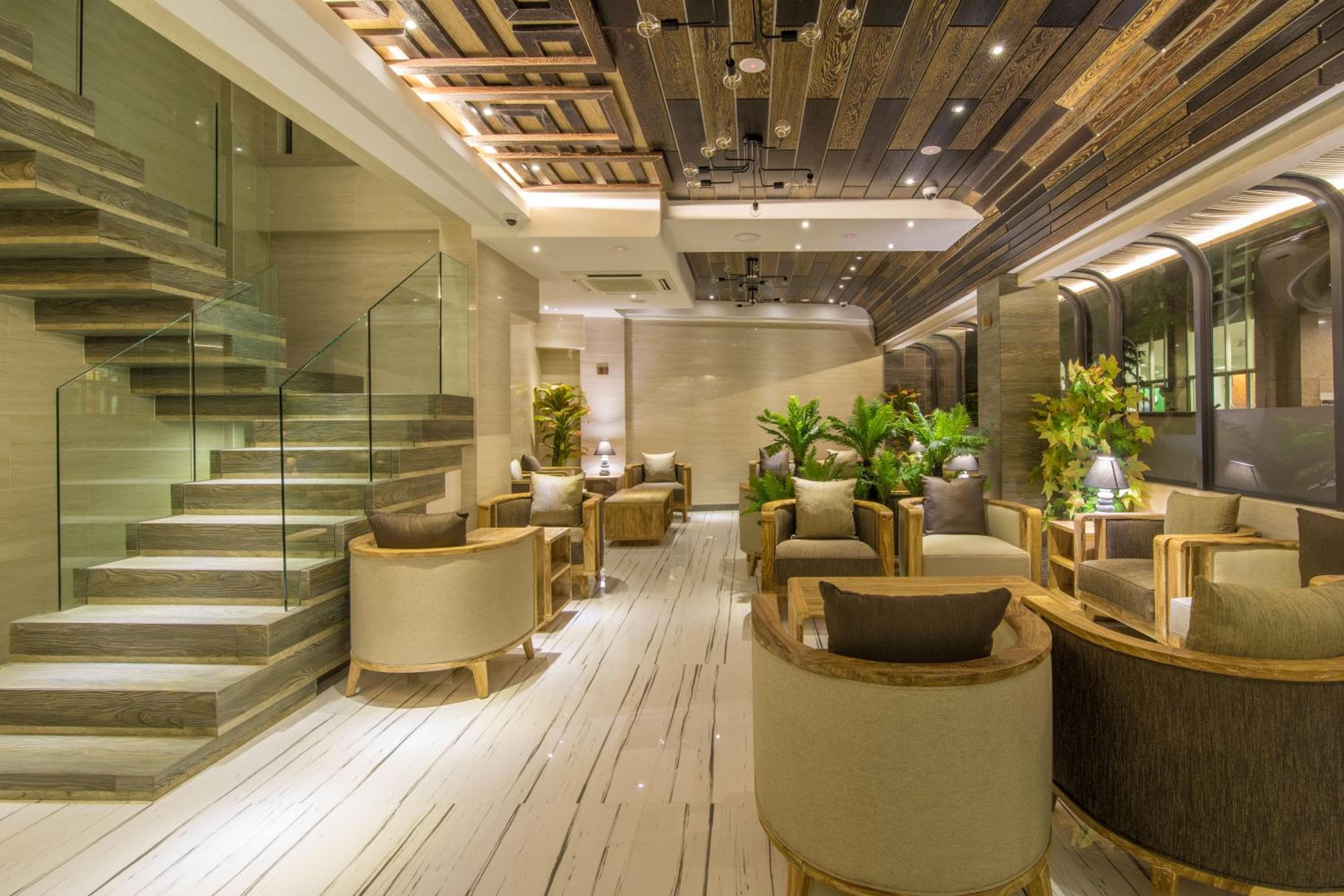 Samann Grand - View 1