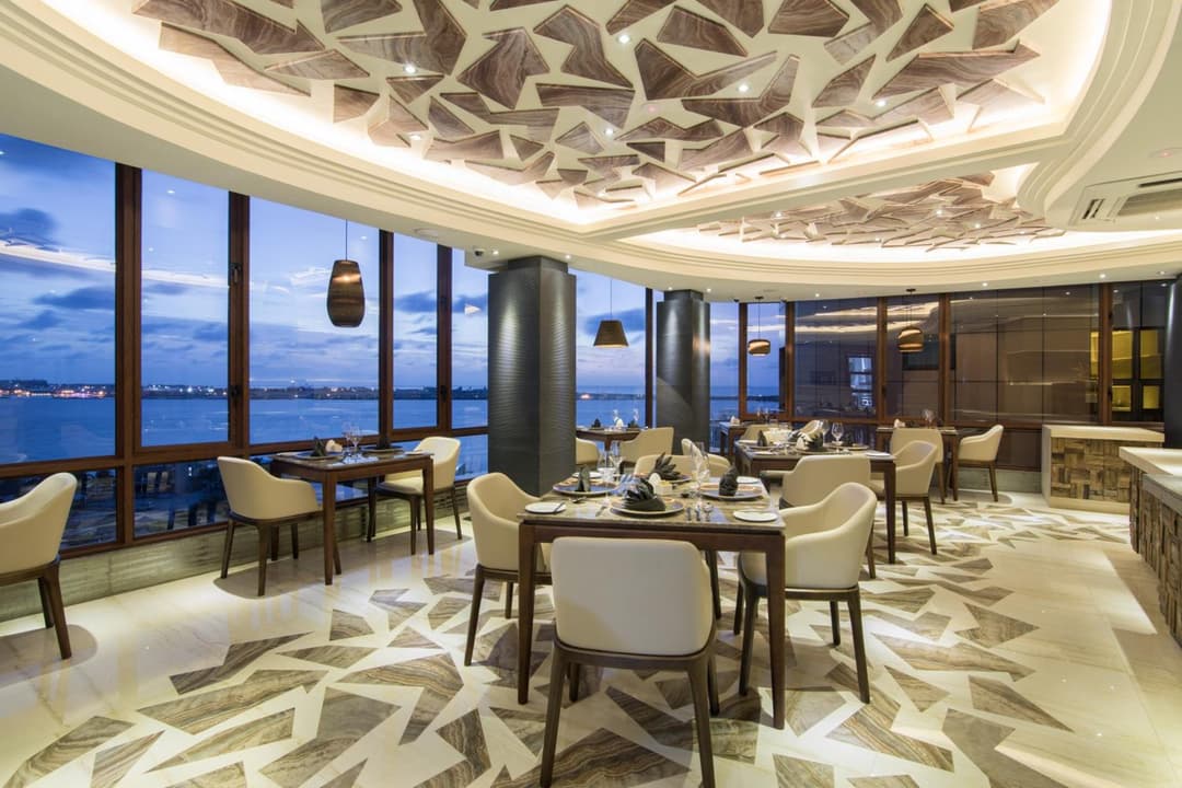 Samann Grand - View 29