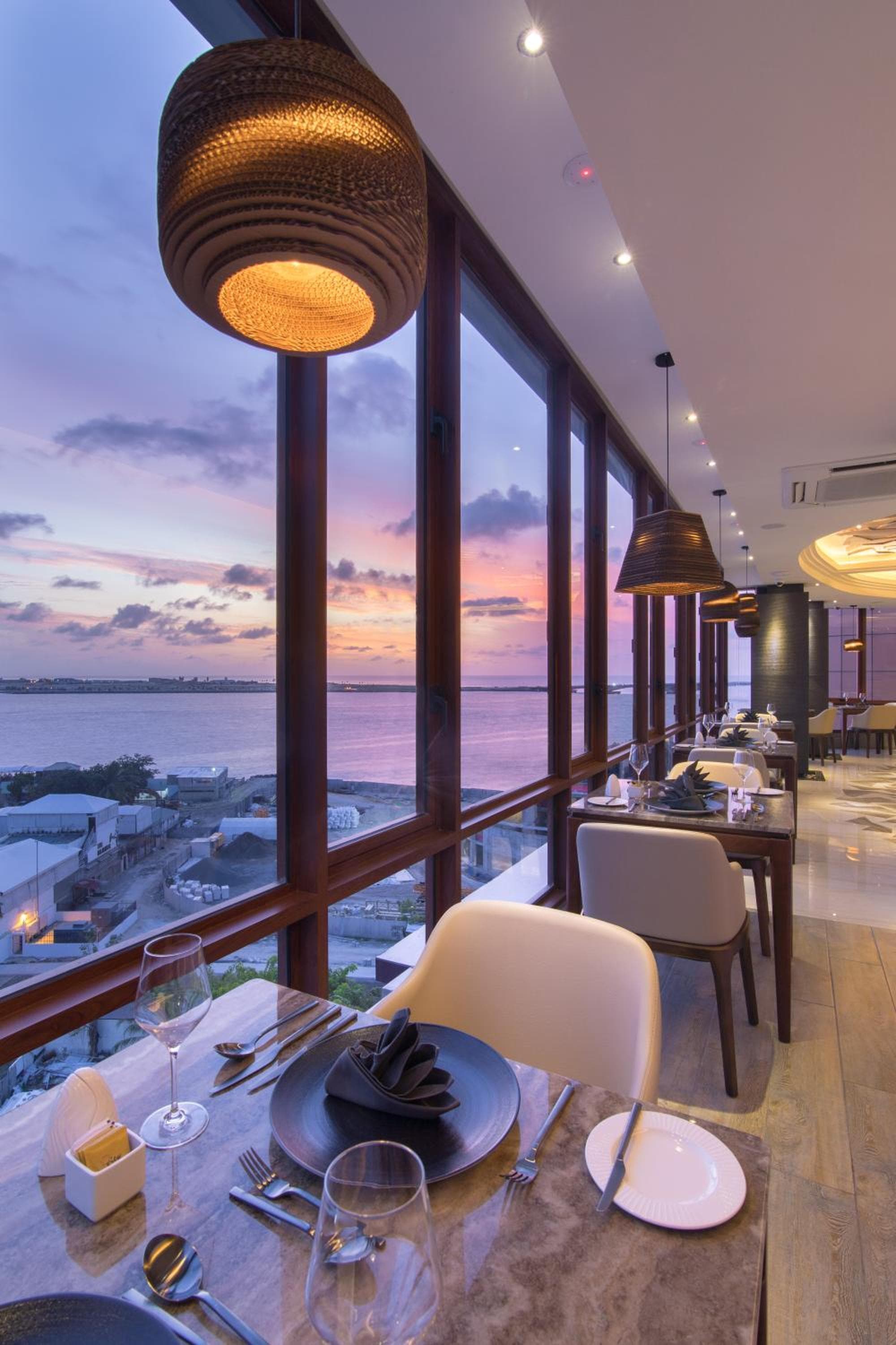 Samann Grand - View 31