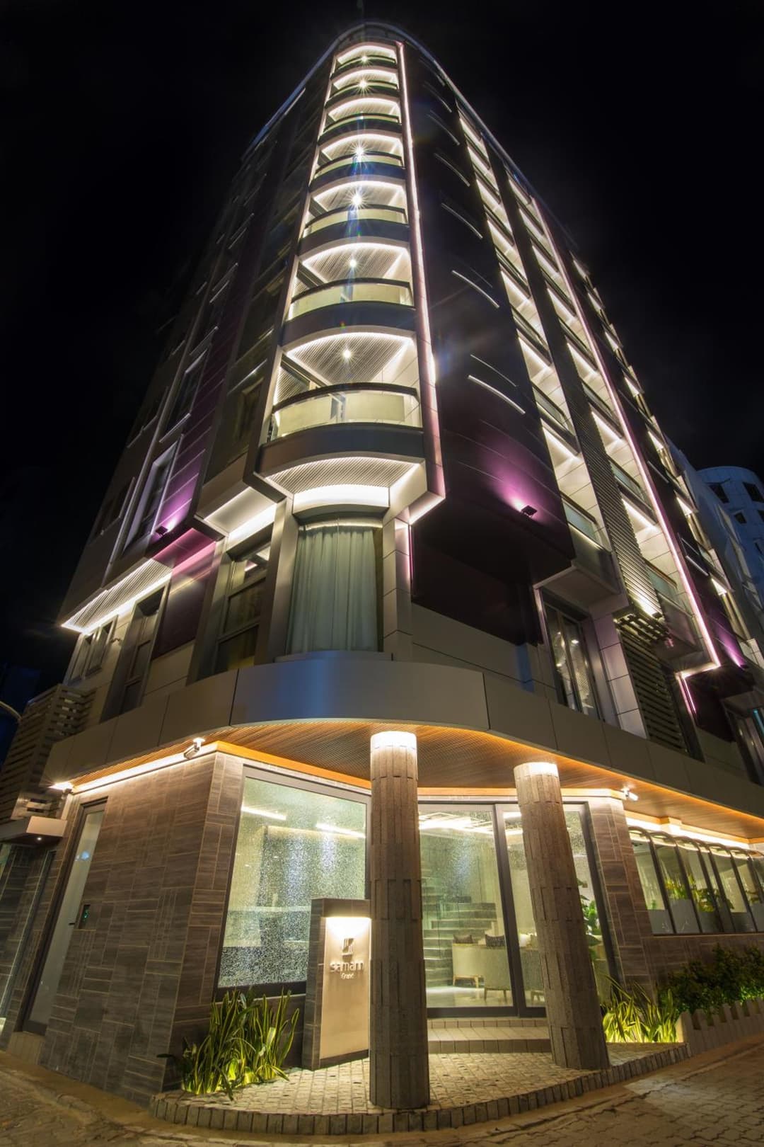Samann Grand - View 61