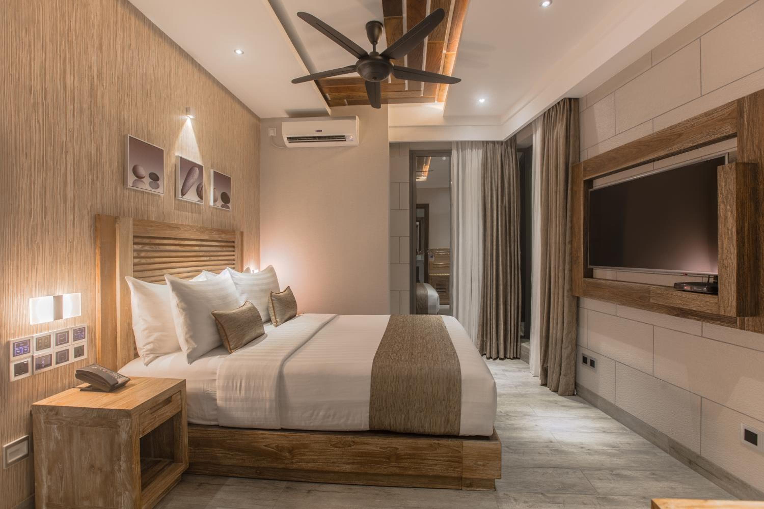 Samann Grand - View 53