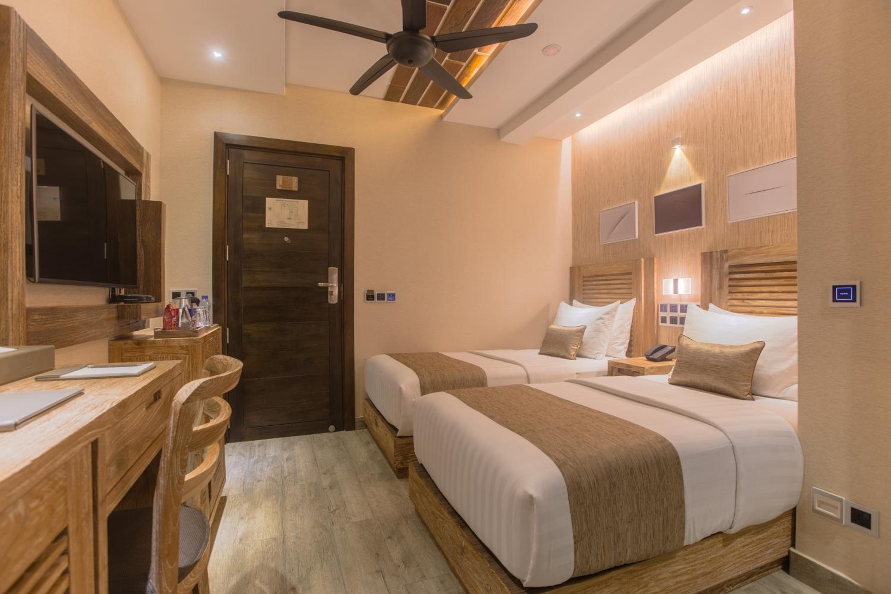 Samann Grand - View 63