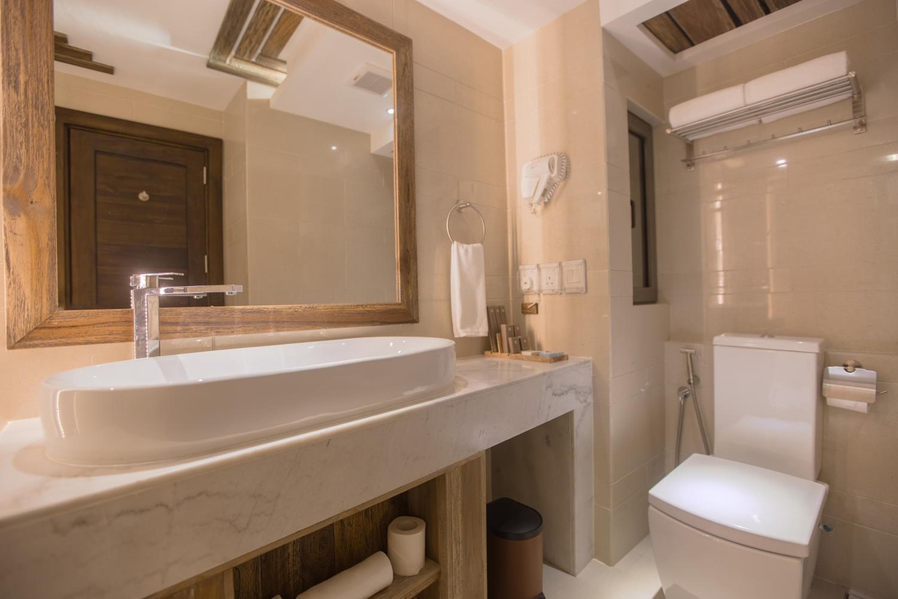 Samann Grand - View 65