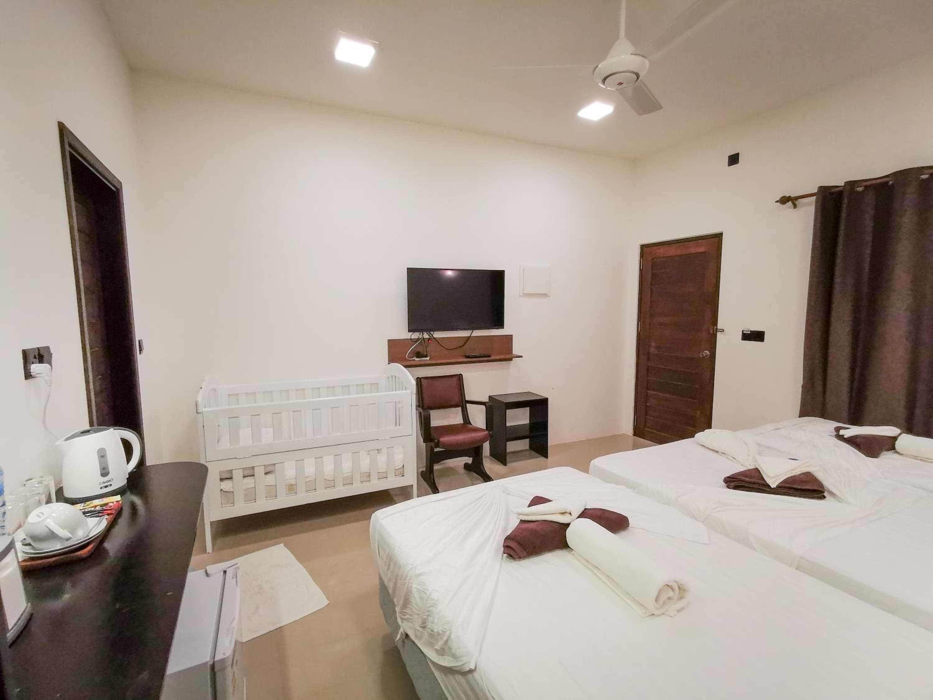 Summer inn Thoddoo - View 28