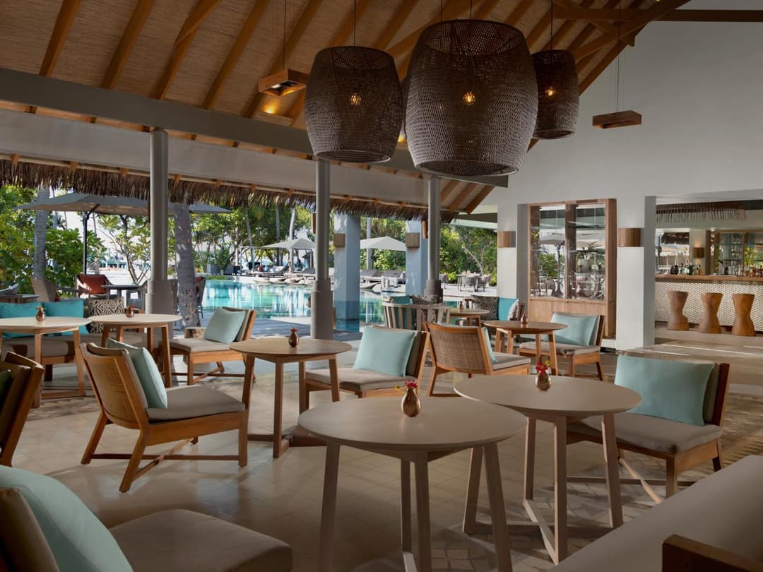Vakkaru Maldives - Luxury Private Island Resort - View 2
