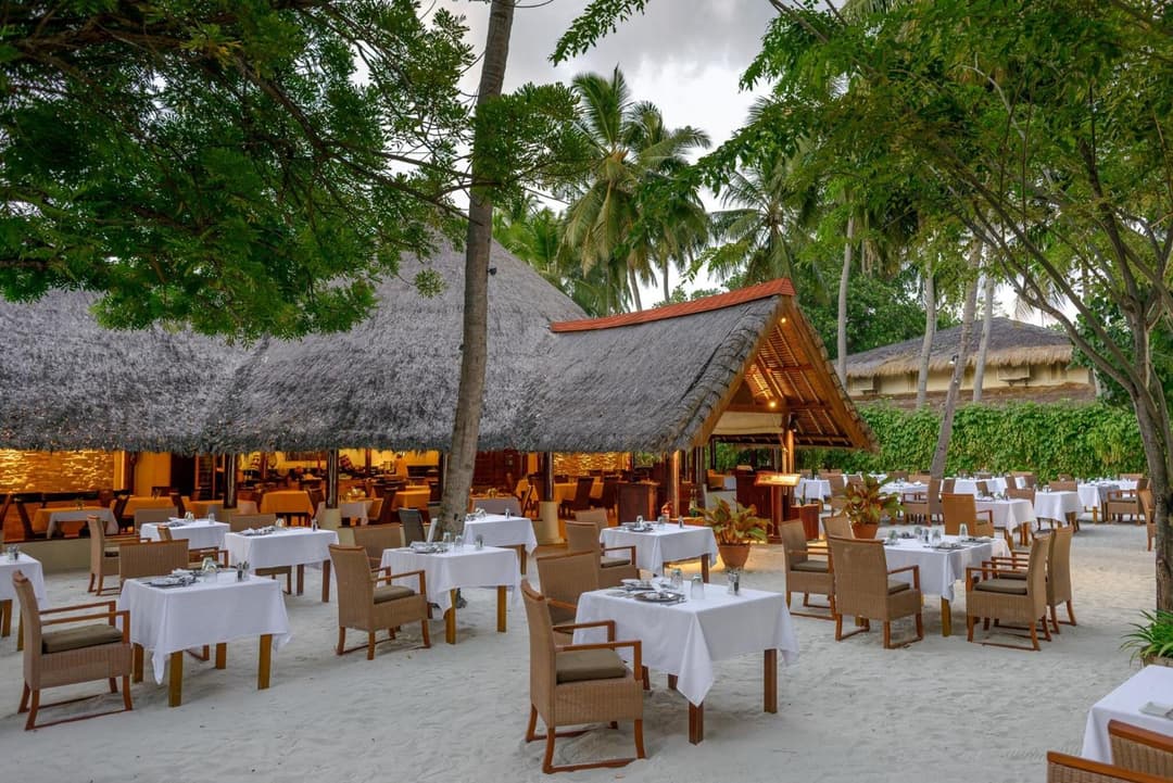 Banyan Tree Vabbinfaru - View 2