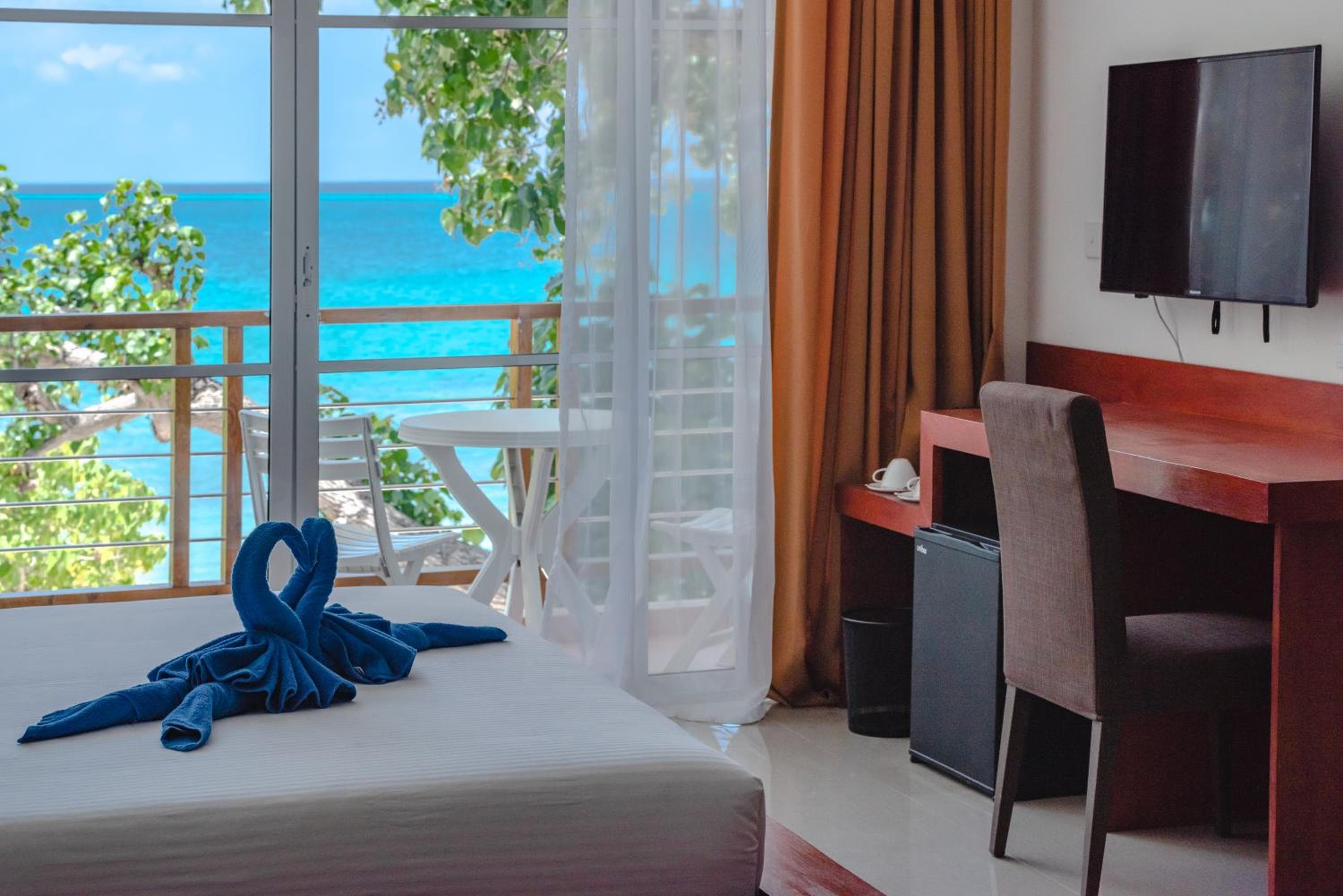 Athiri Beach Maldives - View 47