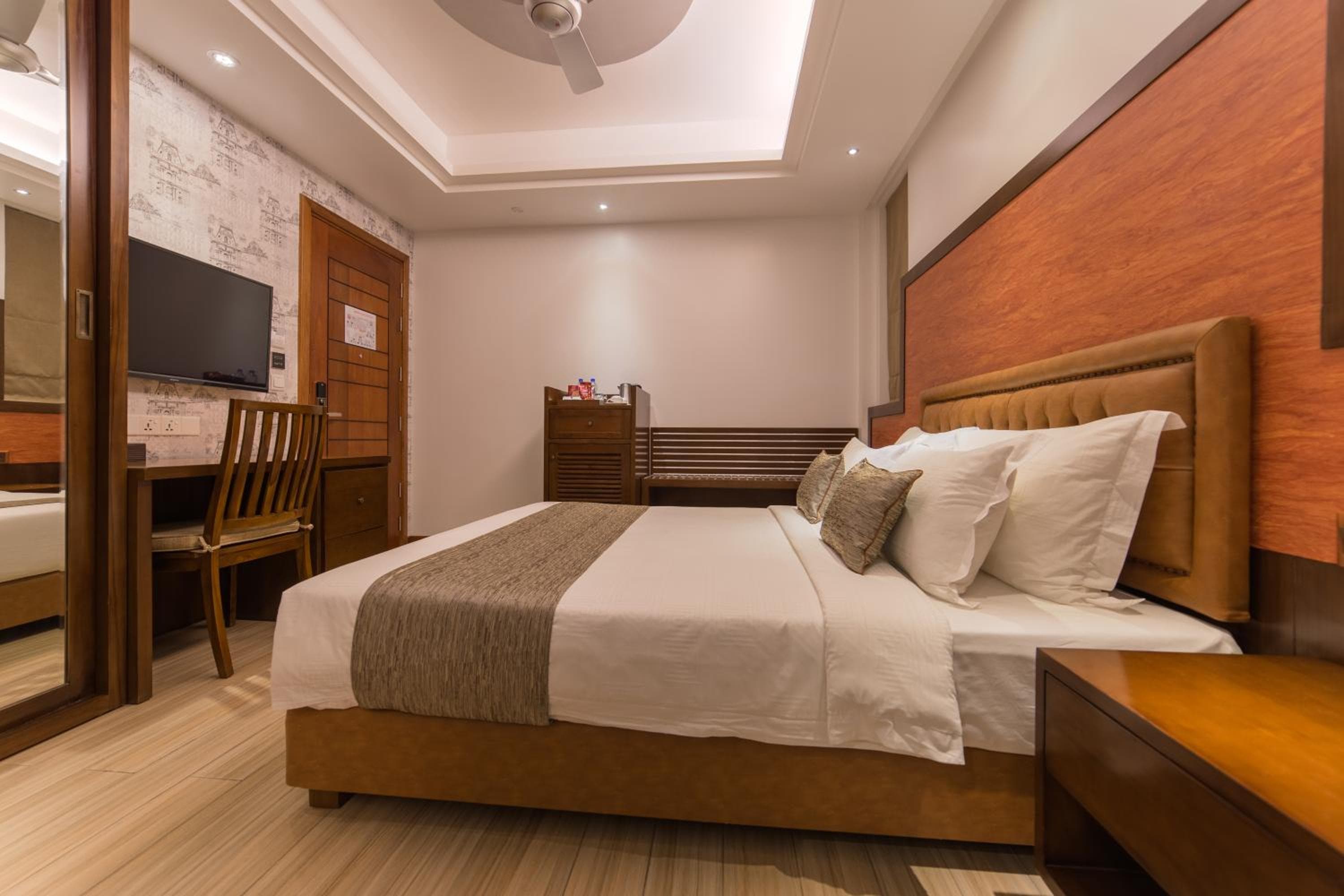 Samann Host - View 20