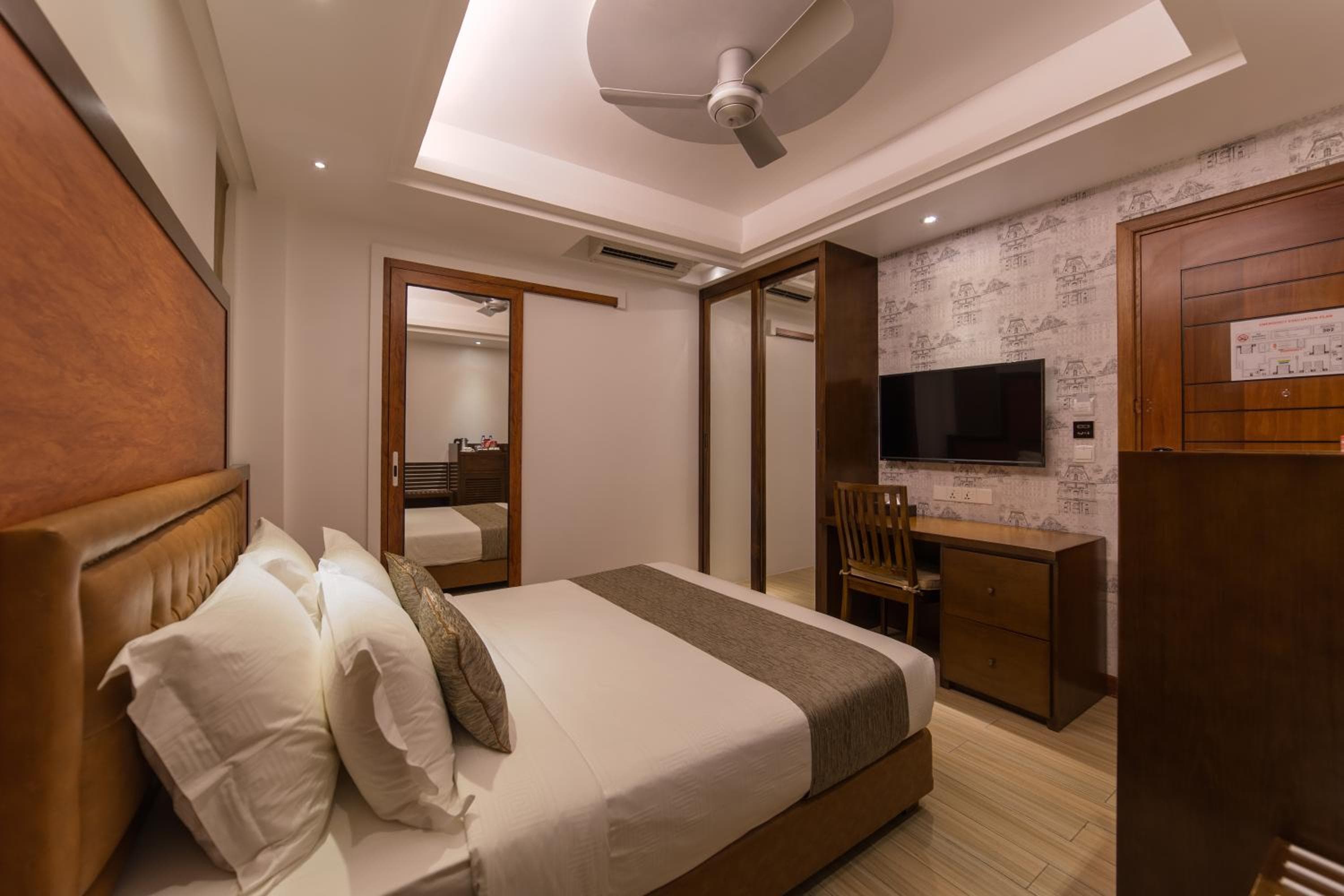 Samann Host - View 63