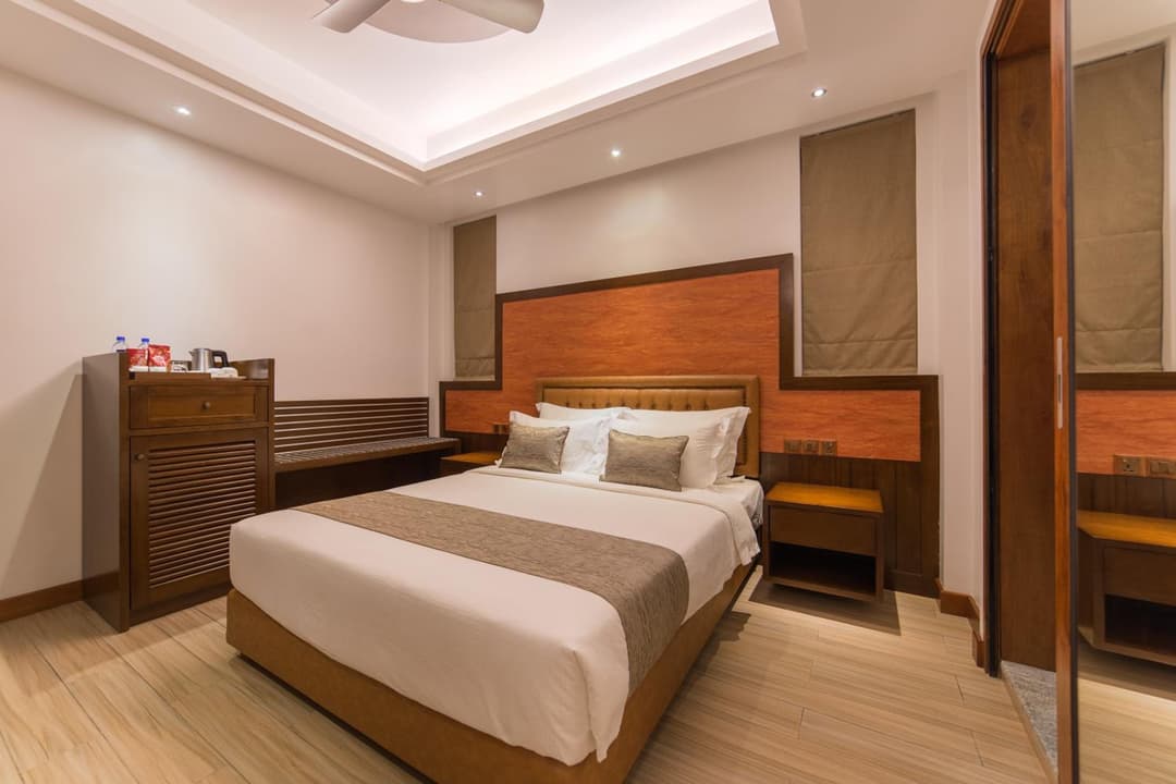 Samann Host - View 55