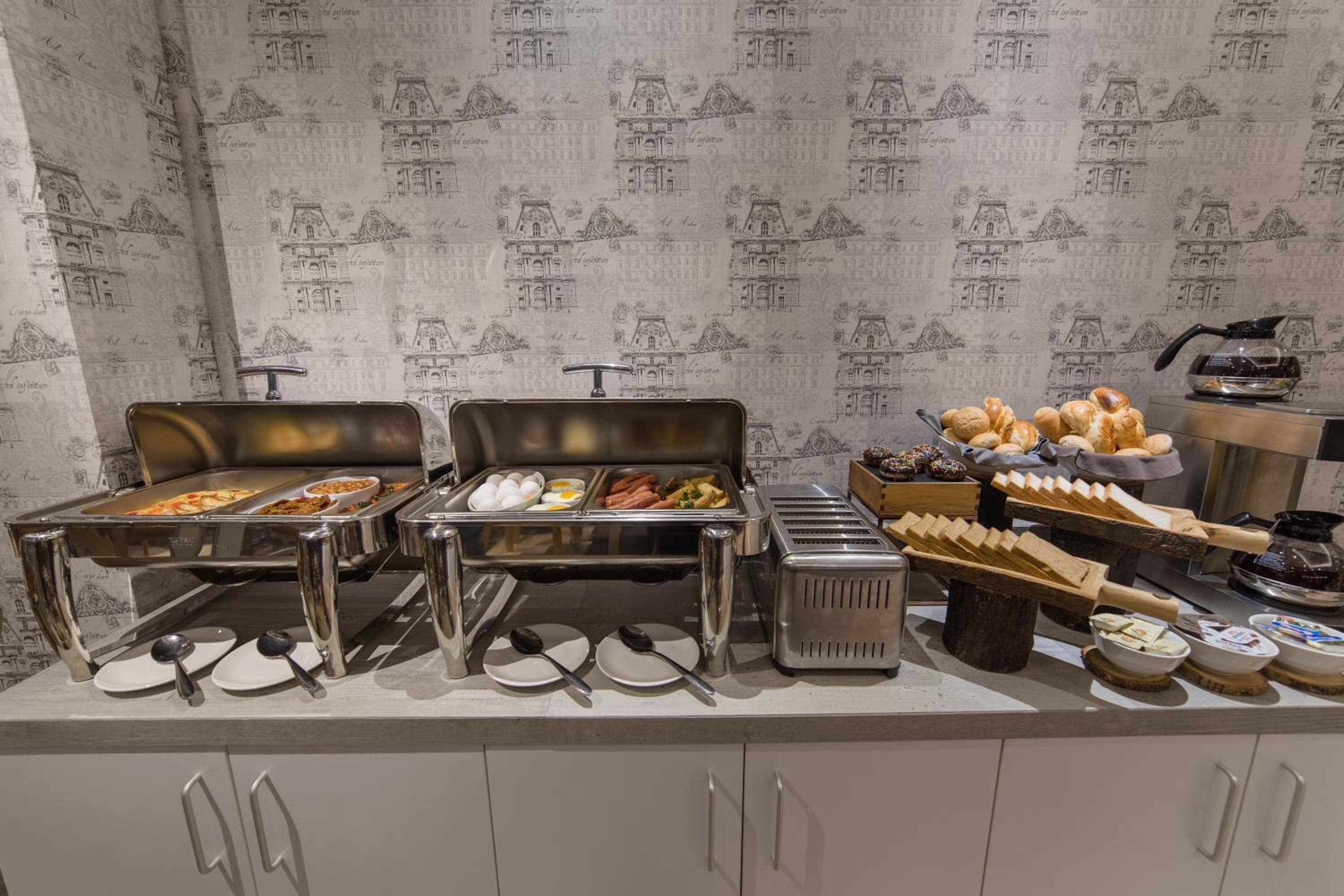 Samann Host - View 35