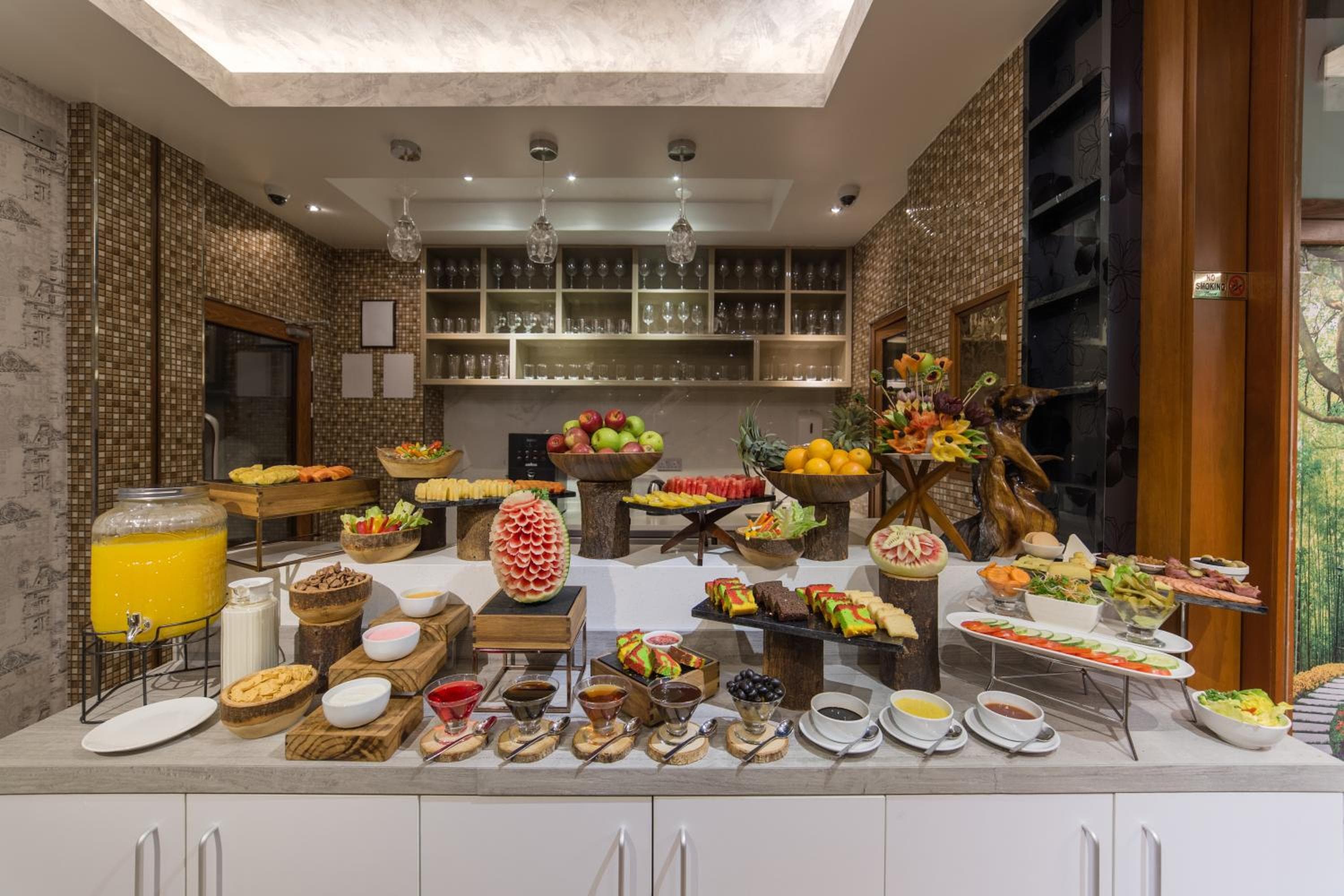 Samann Host - View 4