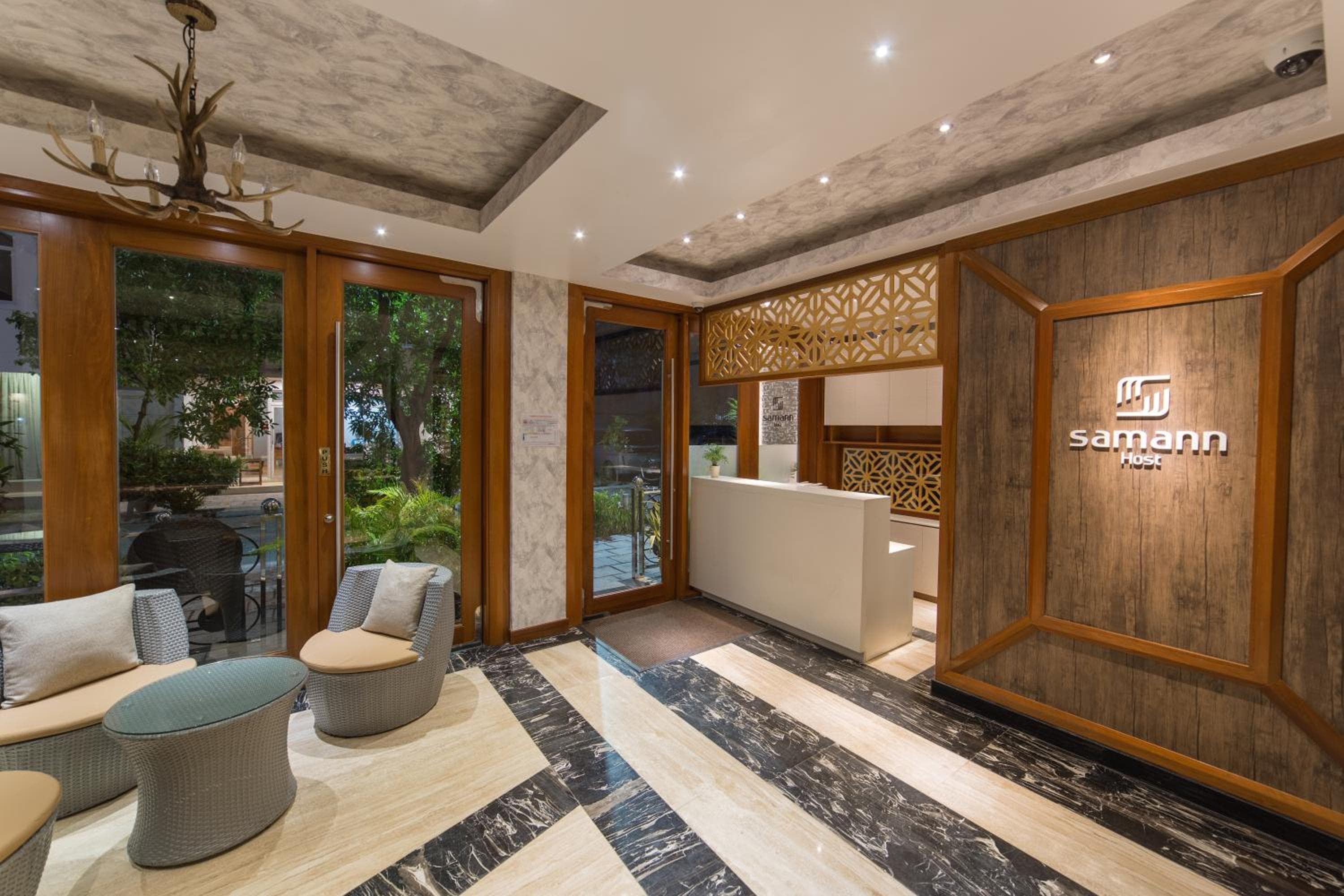 Samann Host - View 22