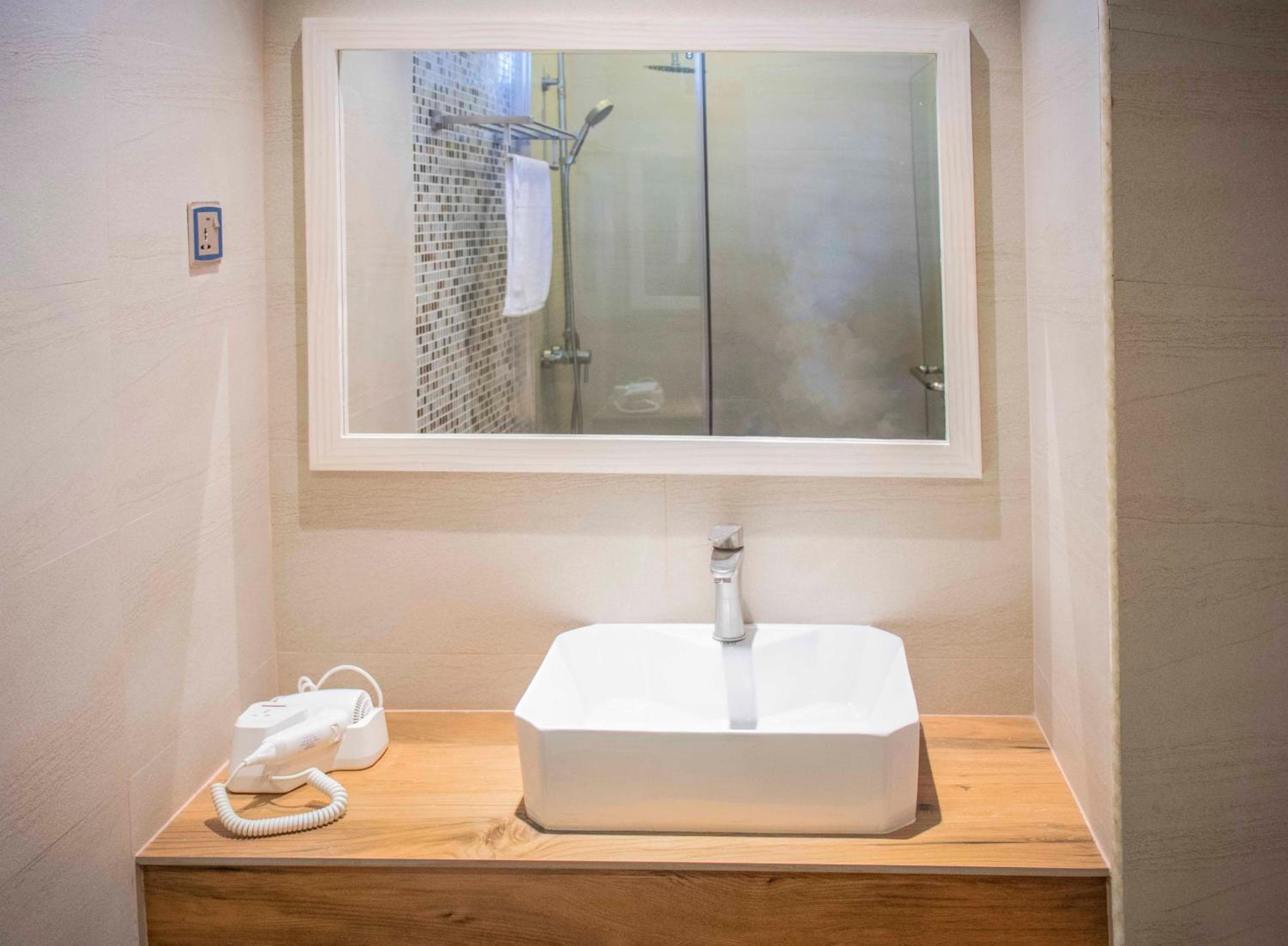 Rosy Villa Hotel - View 32