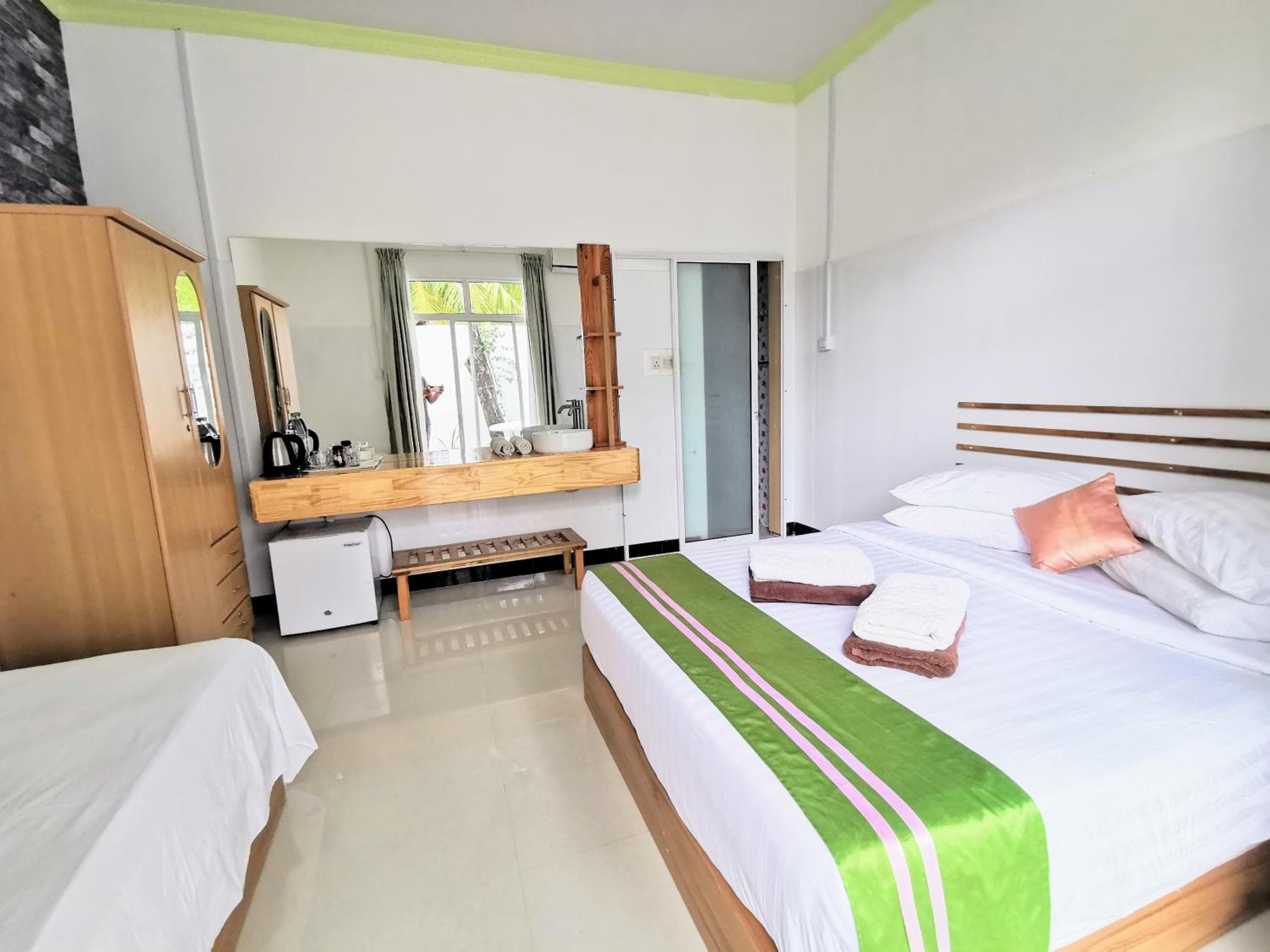 Palm Garden - View 36