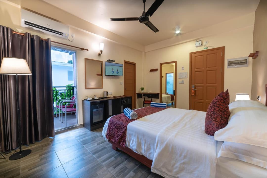 Paguro Beach Inn - View 26
