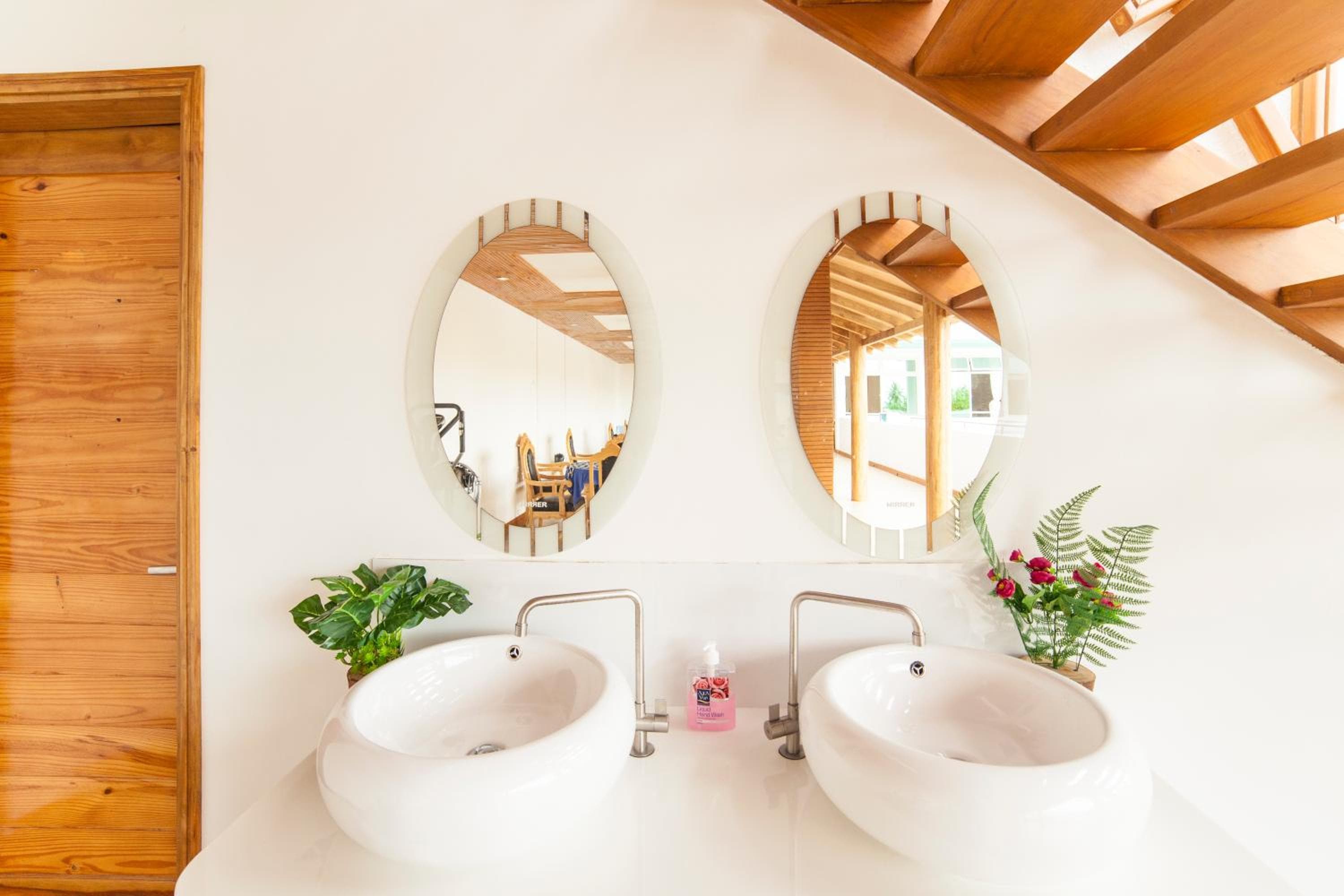 PERLA Dhangethi - View 147