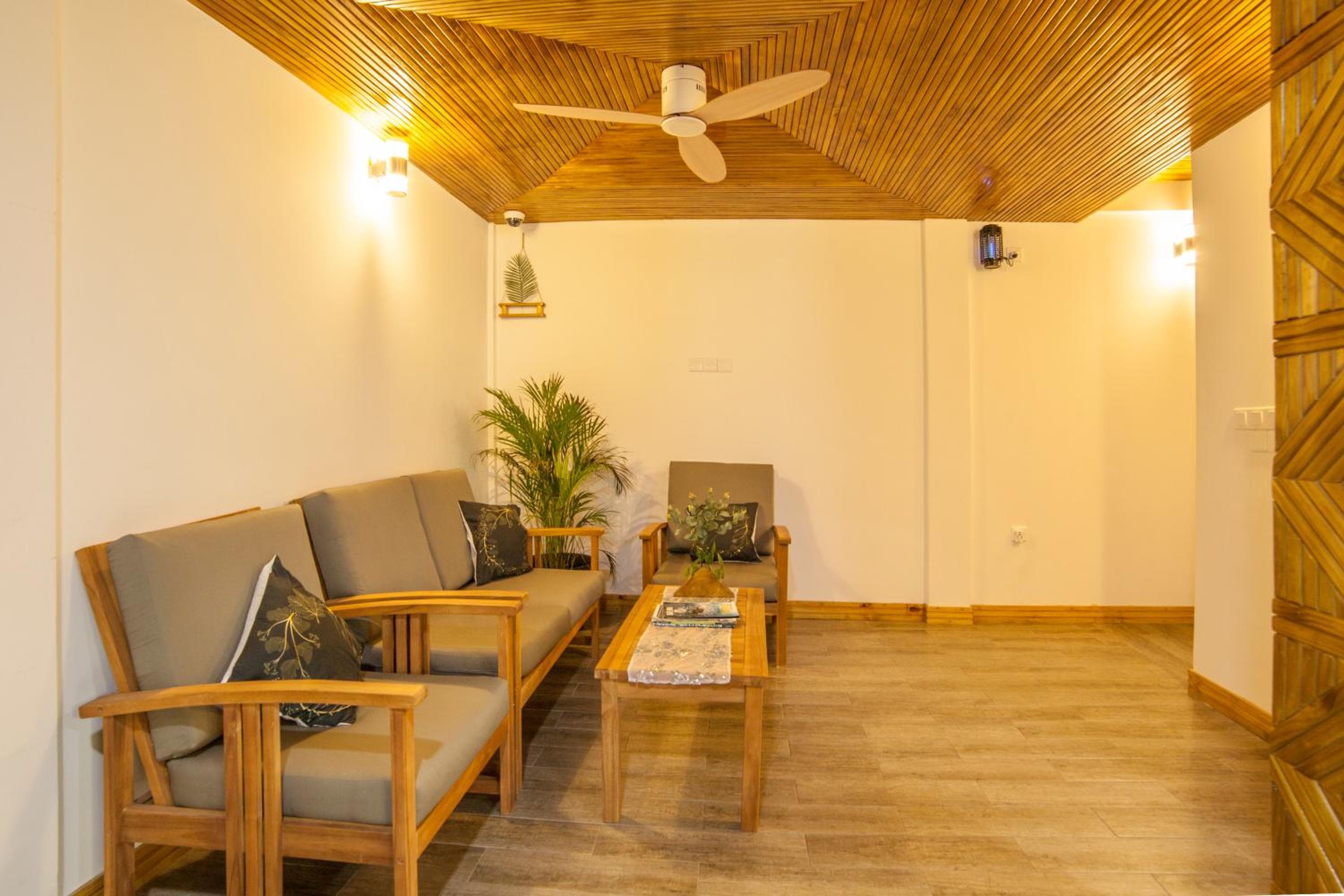 PERLA Dhangethi - View 141