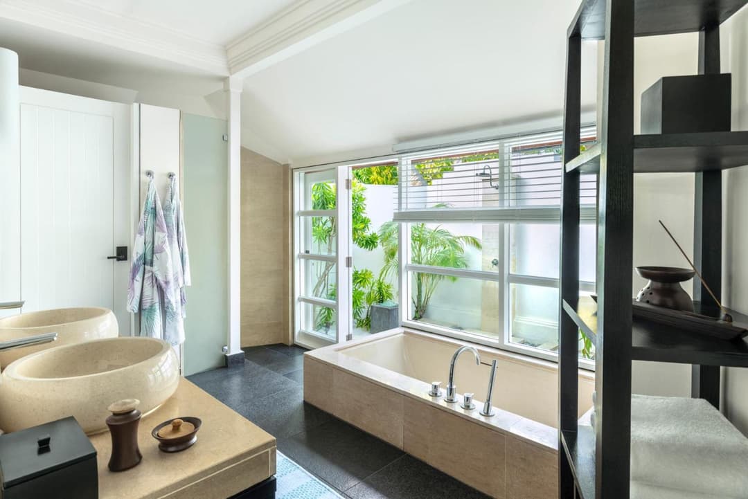 Four Seasons Resort Maldives at Kuda Huraa - View 10