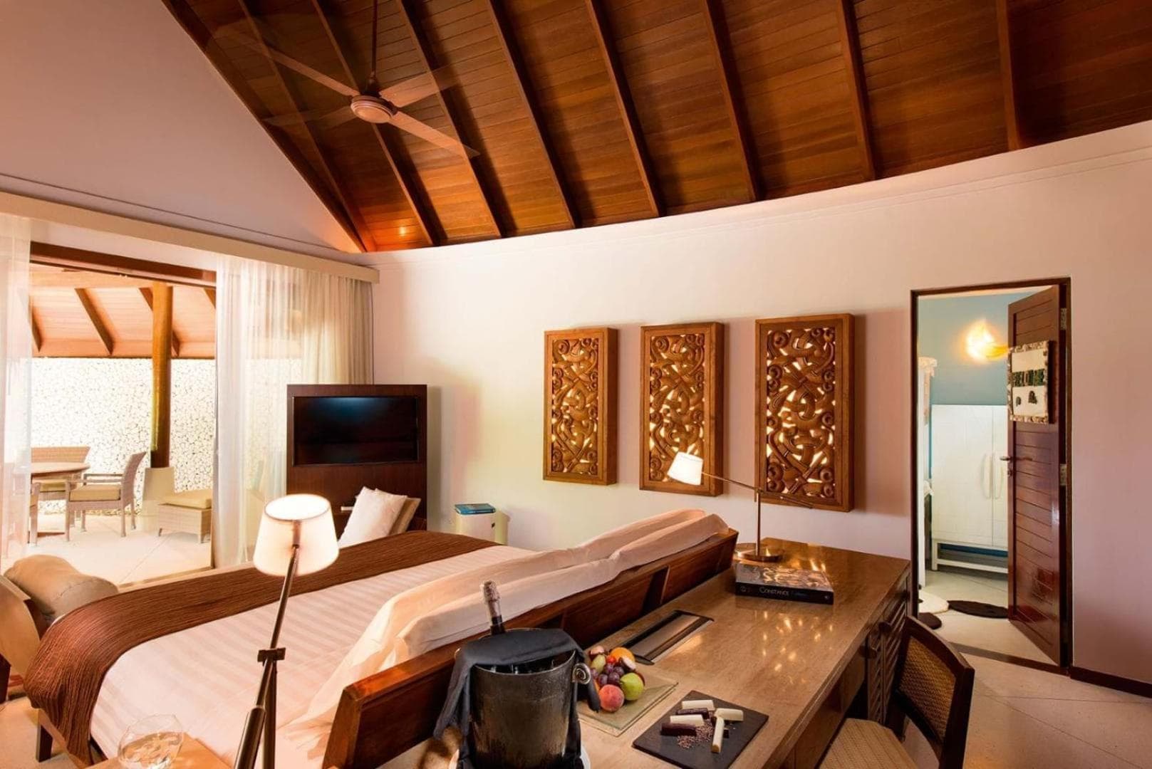 Constance Halaveli - View 52