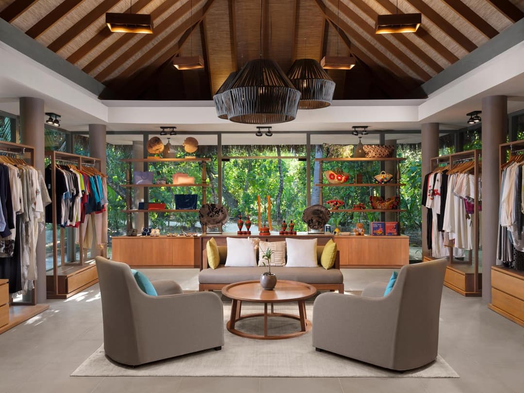Vakkaru Maldives - Luxury Private Island Resort - View 24