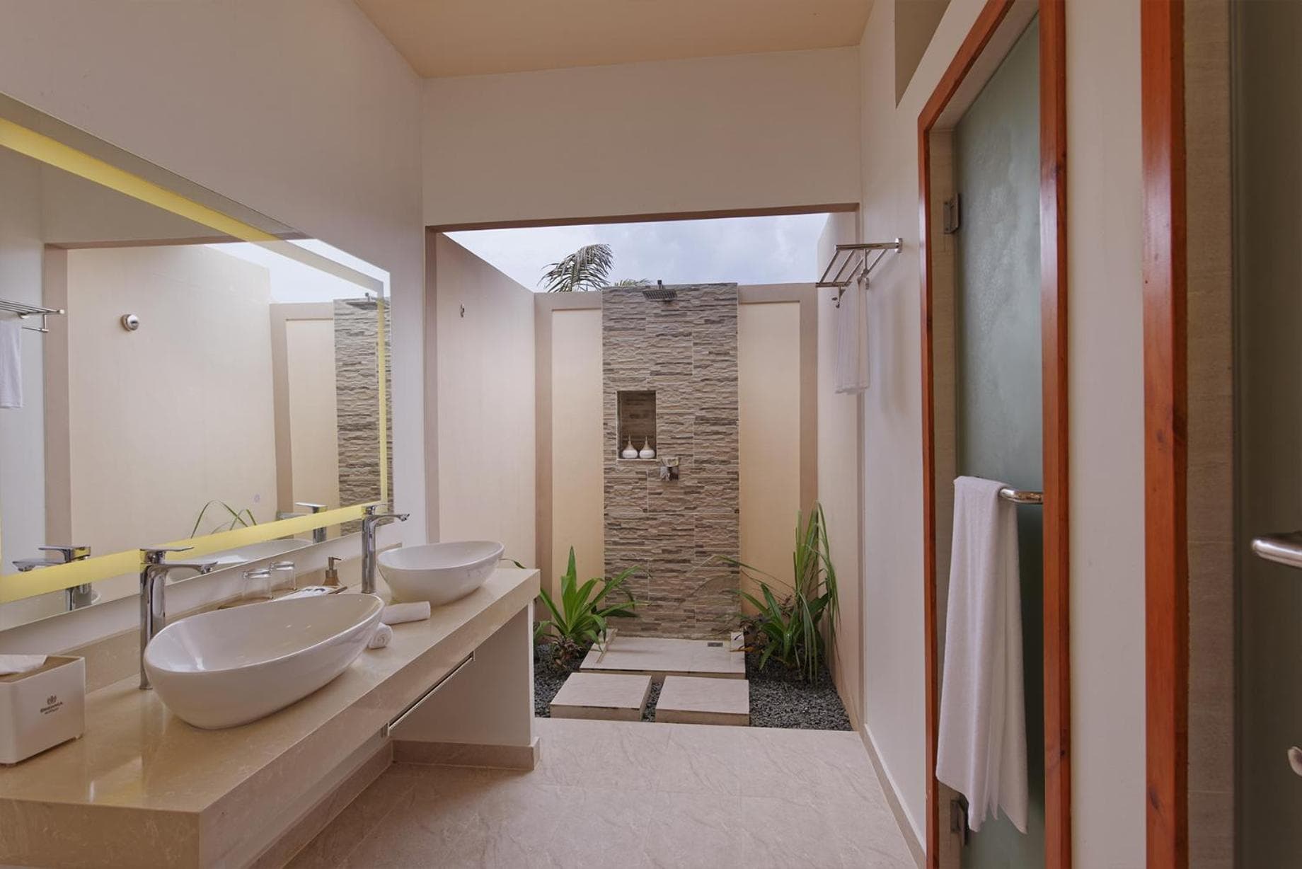 Brennia Kottefaru Maldives - View 44