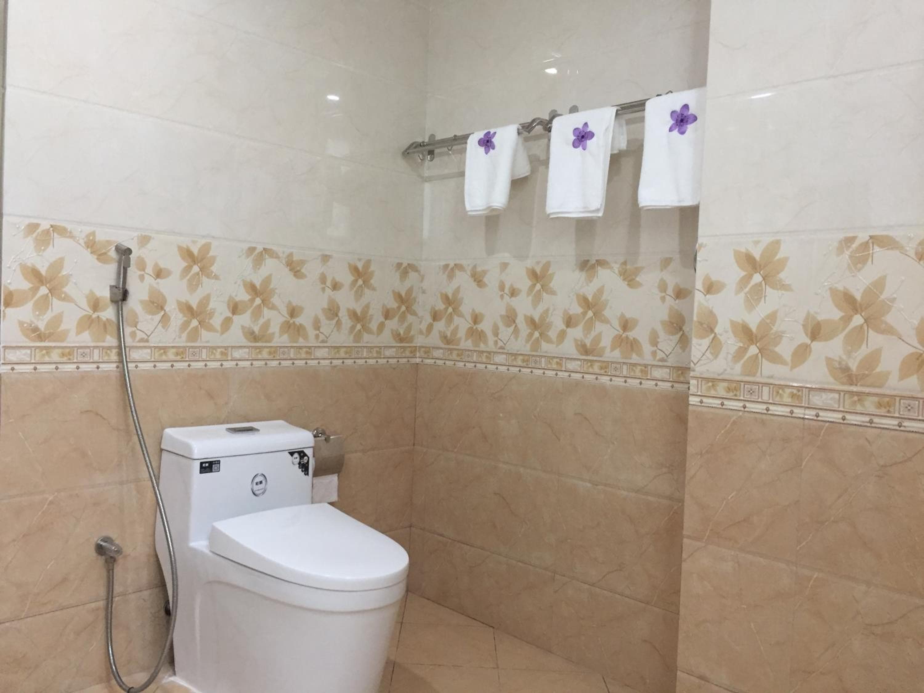 Rosemary Boutique - View 42