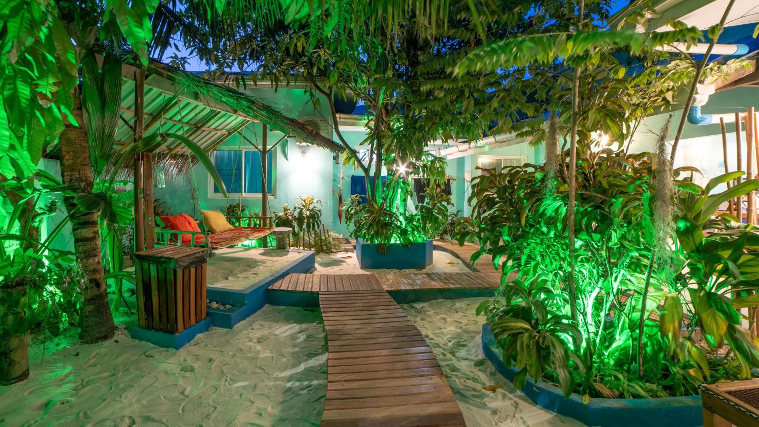 SeaLaVie Inn - View 5