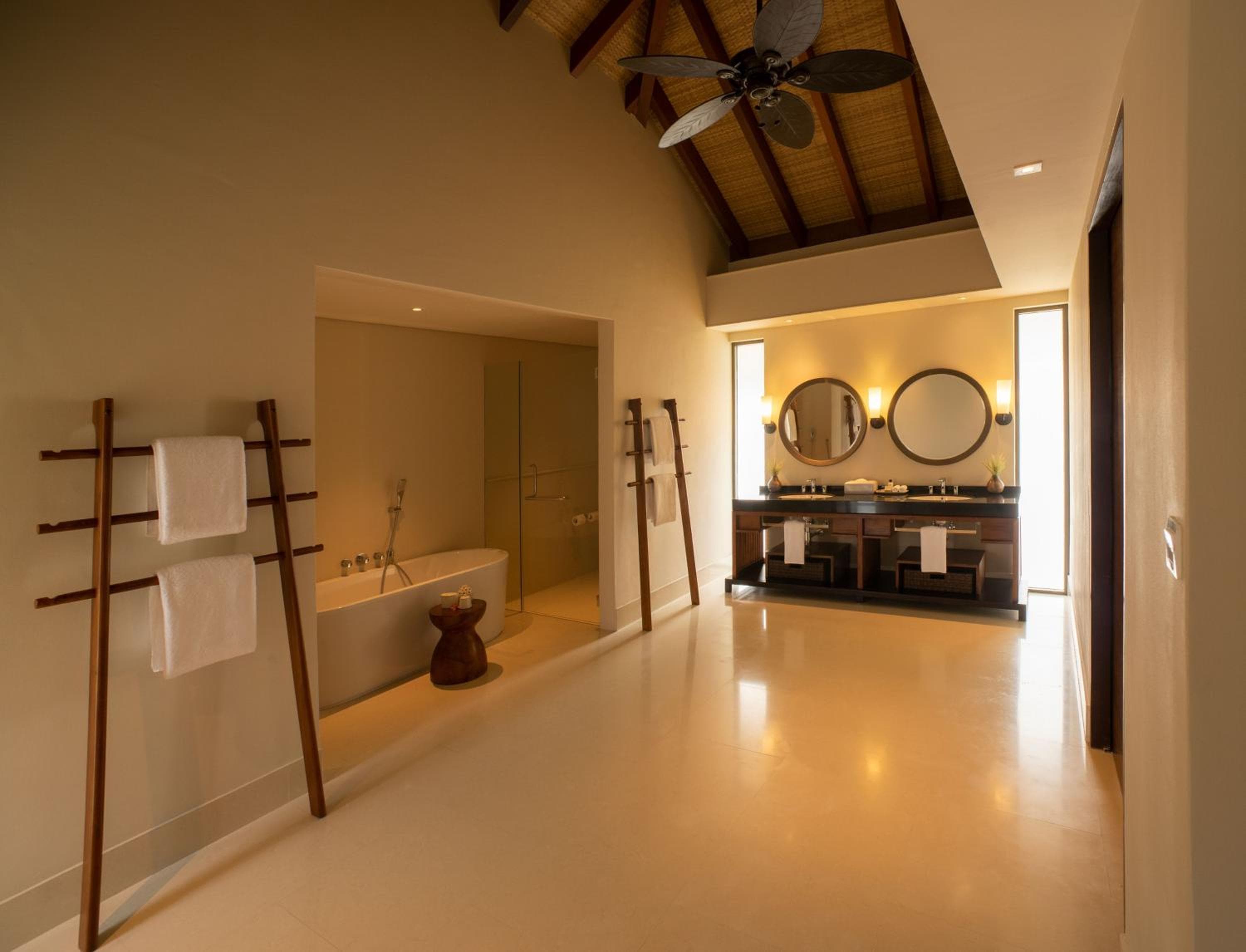 The Residence Maldives at Dhigurah - View 5