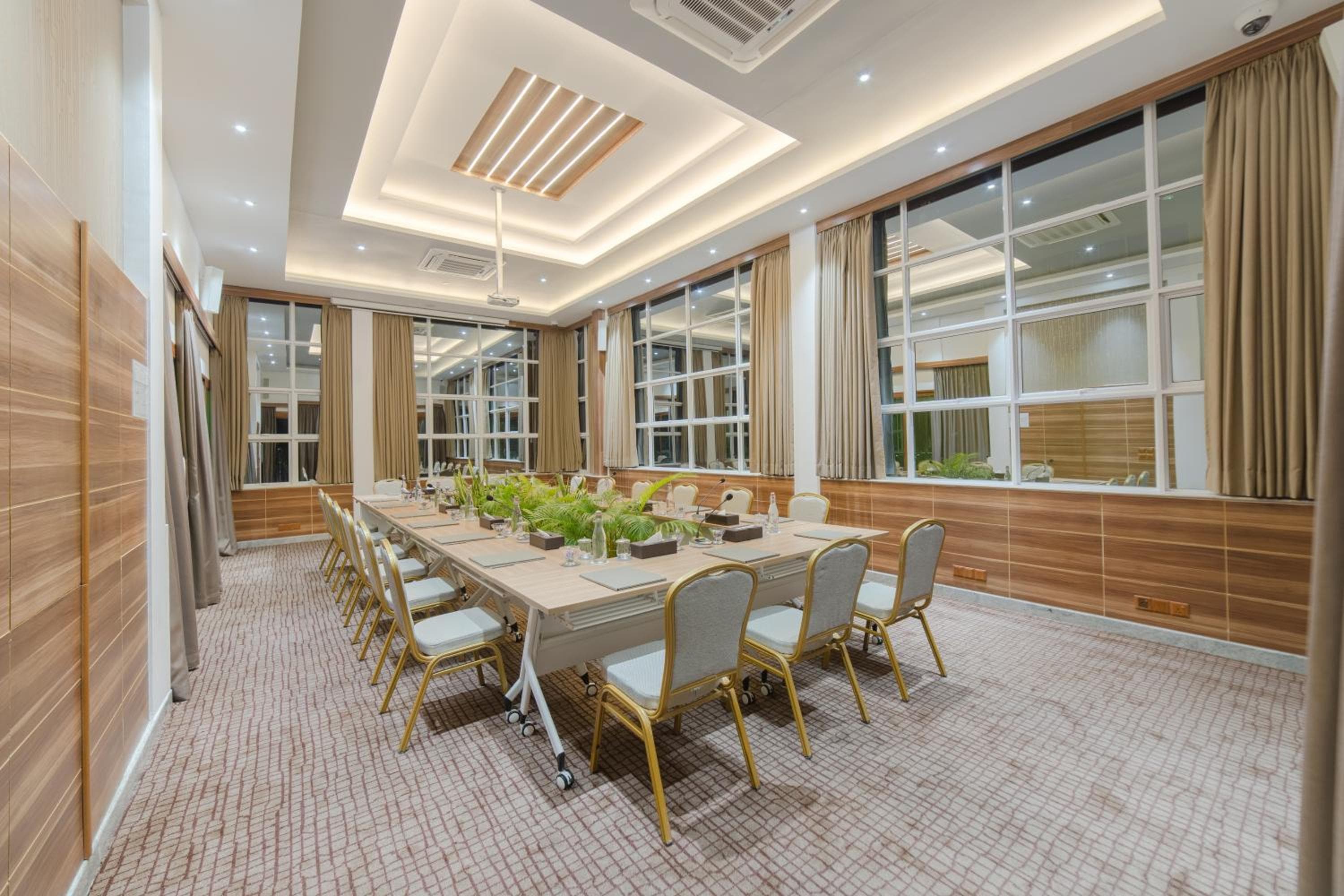 Samann Host - View 14