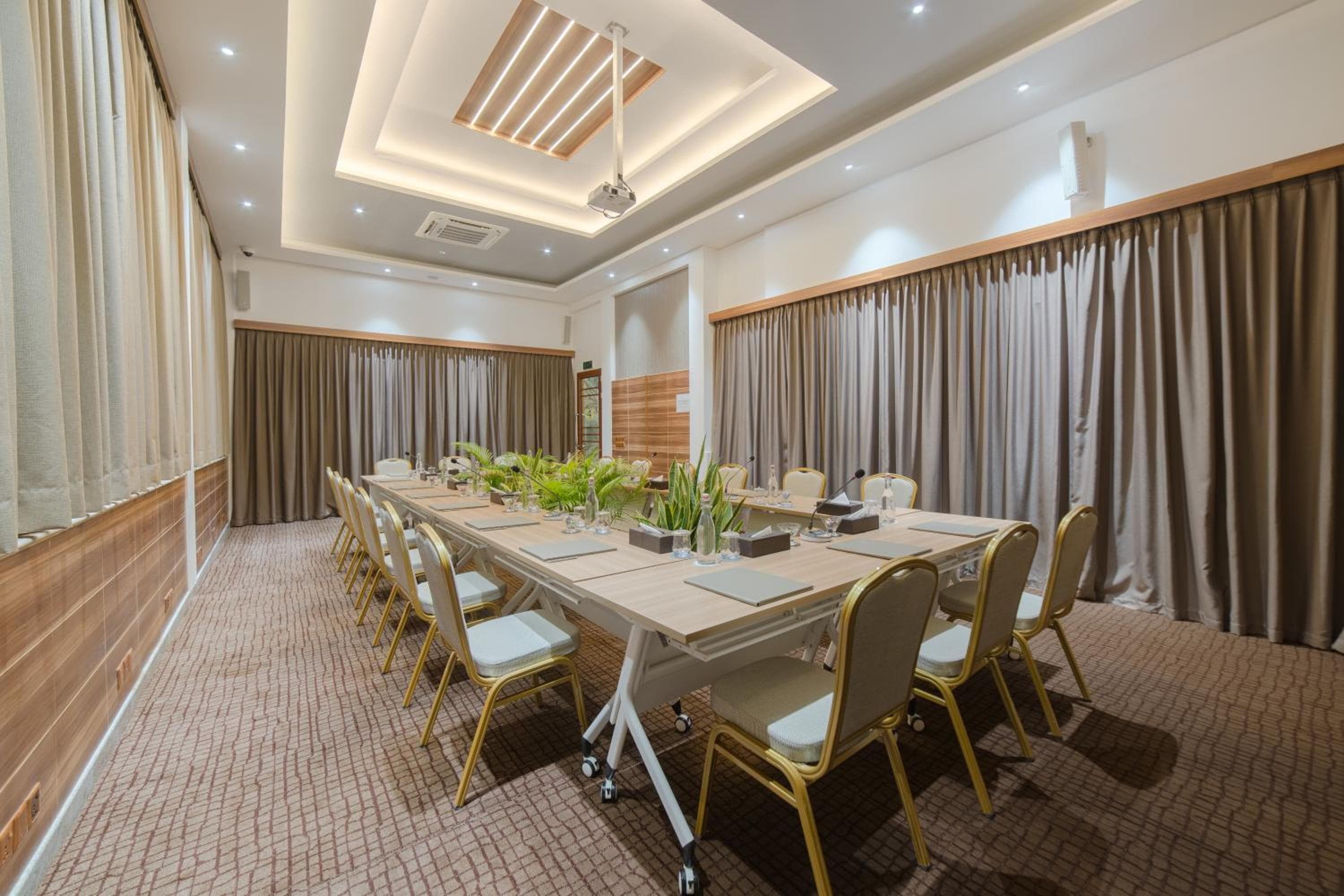 Samann Host - View 15